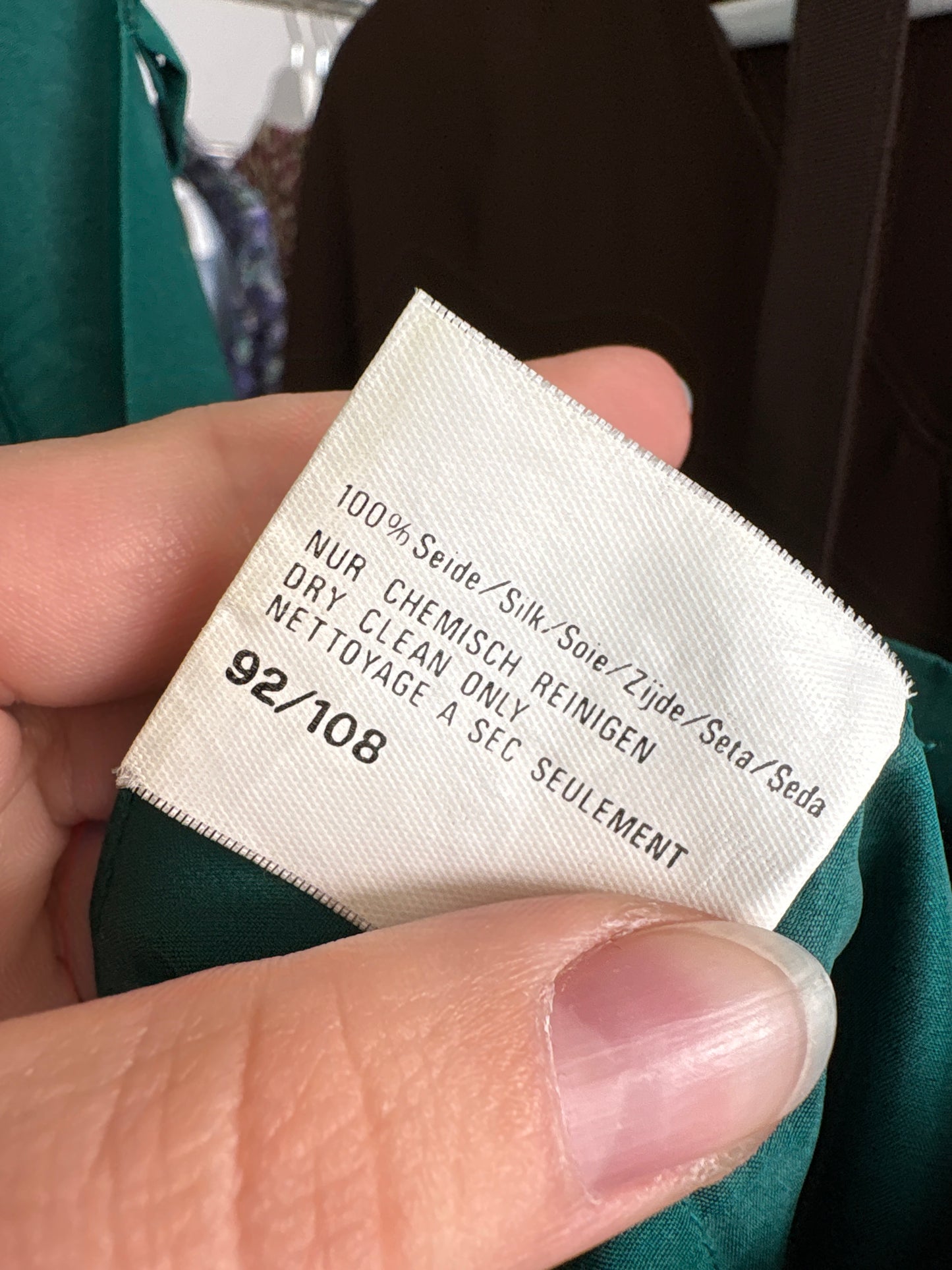 Fustă din mătase naturală în croi A-line și talie ultra înaltă