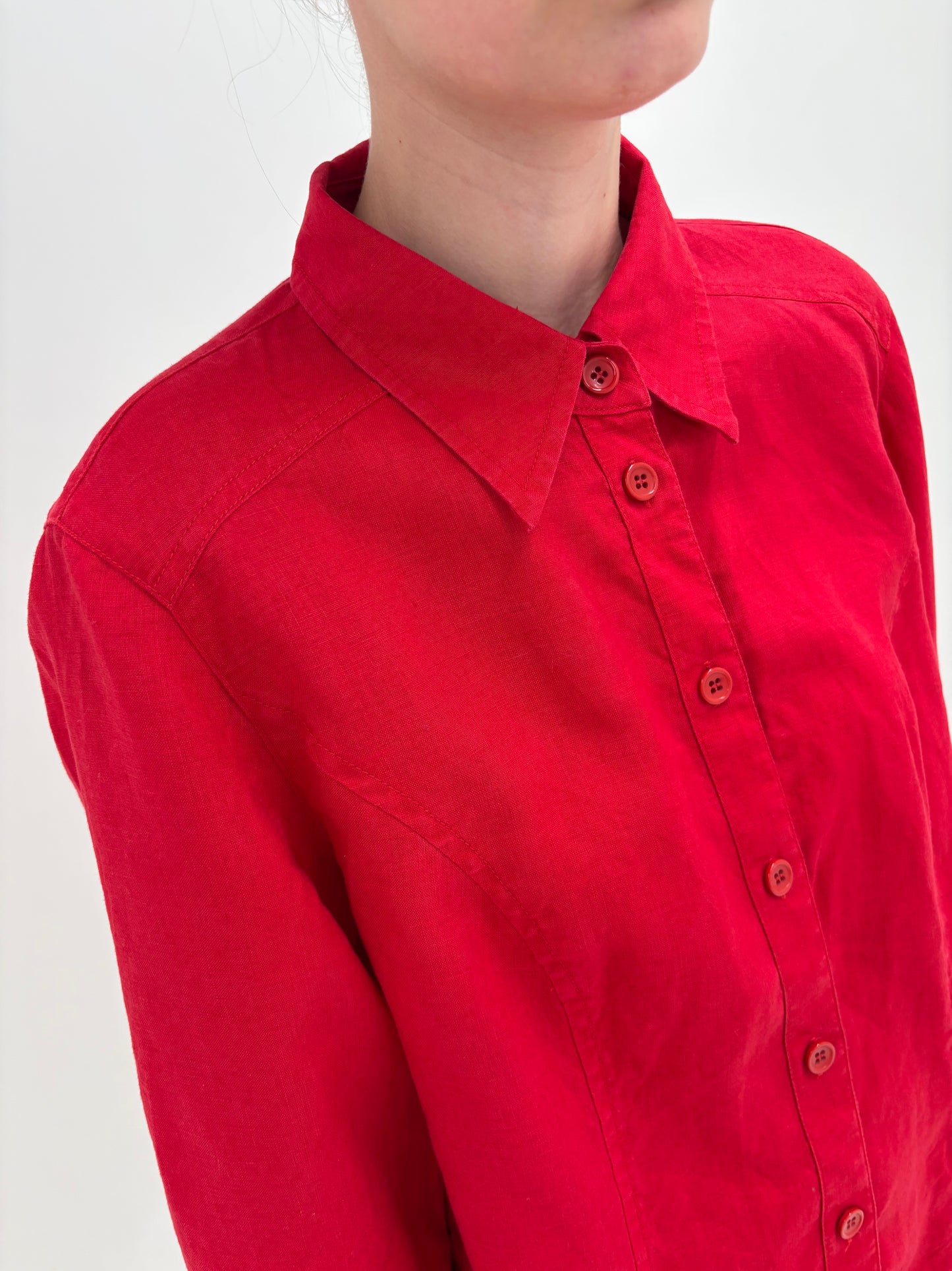 Cămașa din in cherry red cu mânecă 3/4