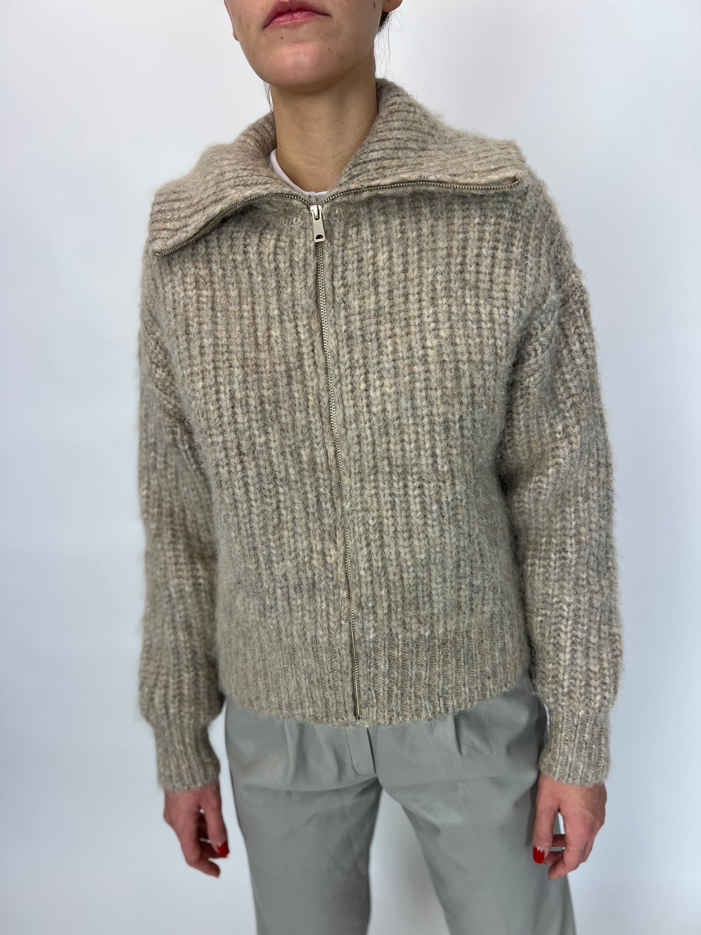 Jacheta din tricot pufoasă mix de mohair moale
