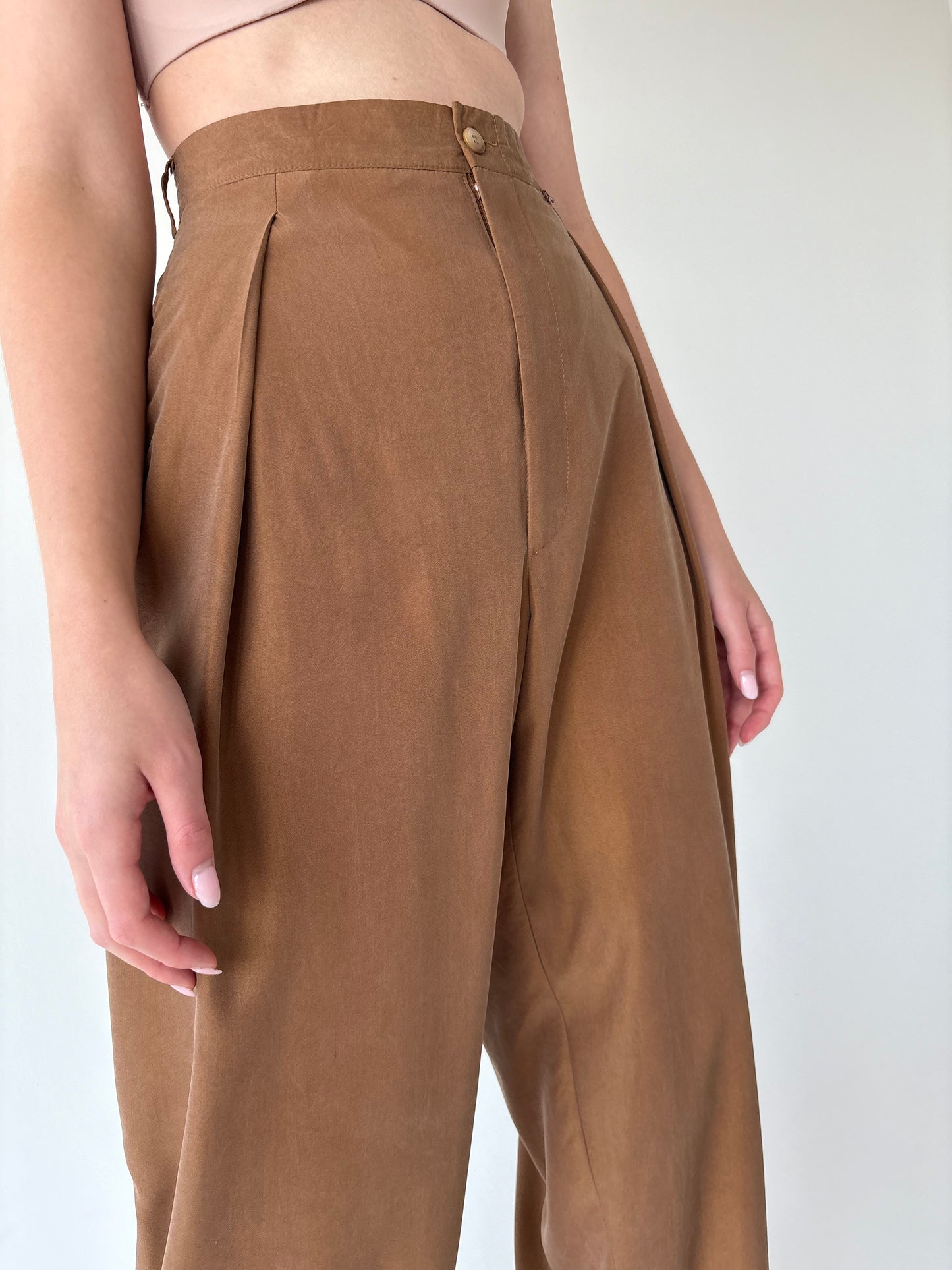 Costum de brand vintage luxury Claude Montana 70% mătase naturală