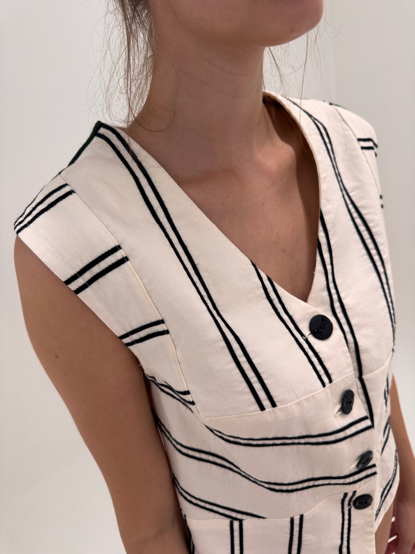 Set vintage in croi retro modern in dungi negre din pânză de bumbac și in
