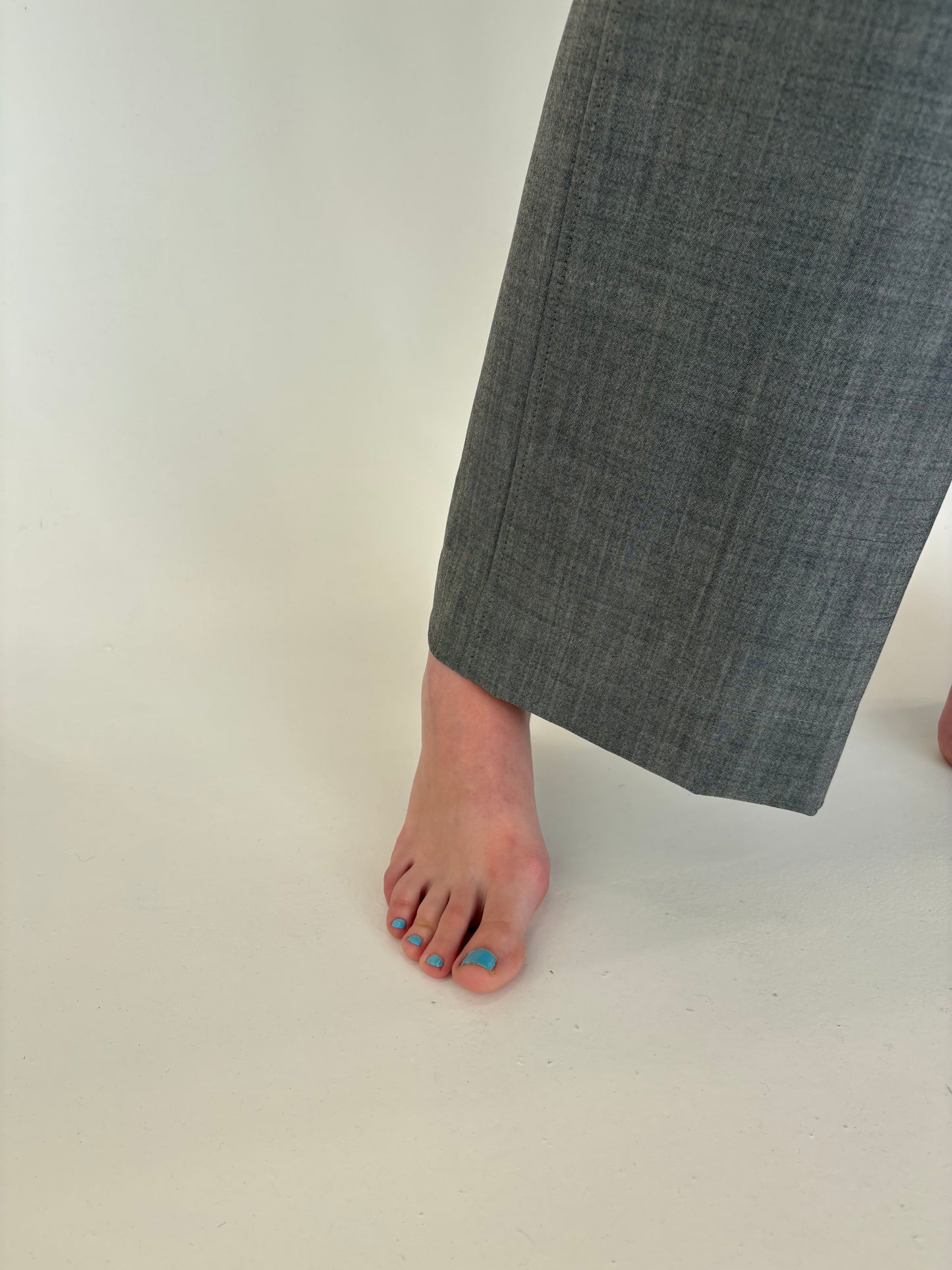 Costum luxury René Lezard cu pantaloni palazzo din stofă high end super 140’s