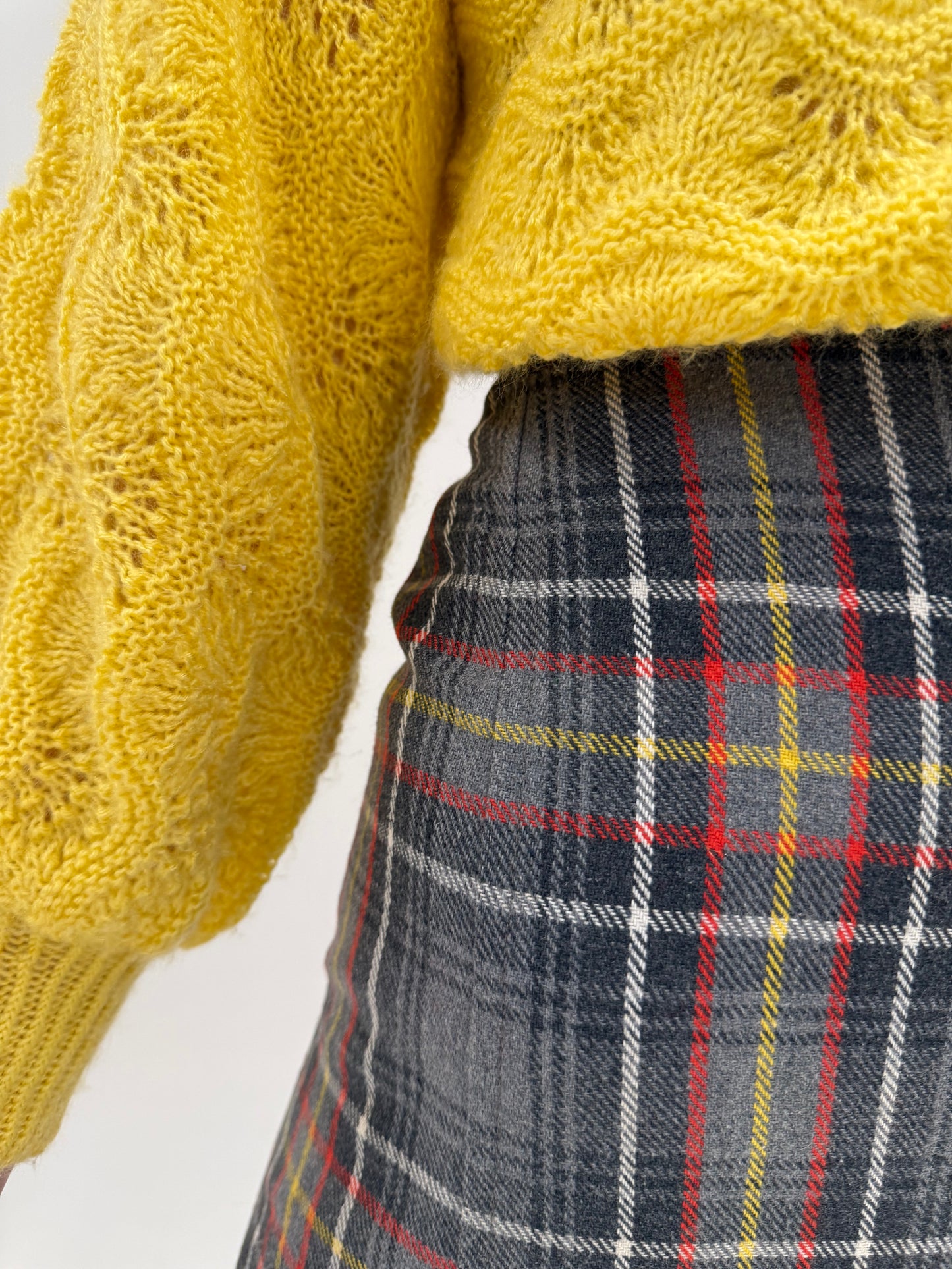 Fustă vintage plisată din Tartan de lana în combinație clasică de culori