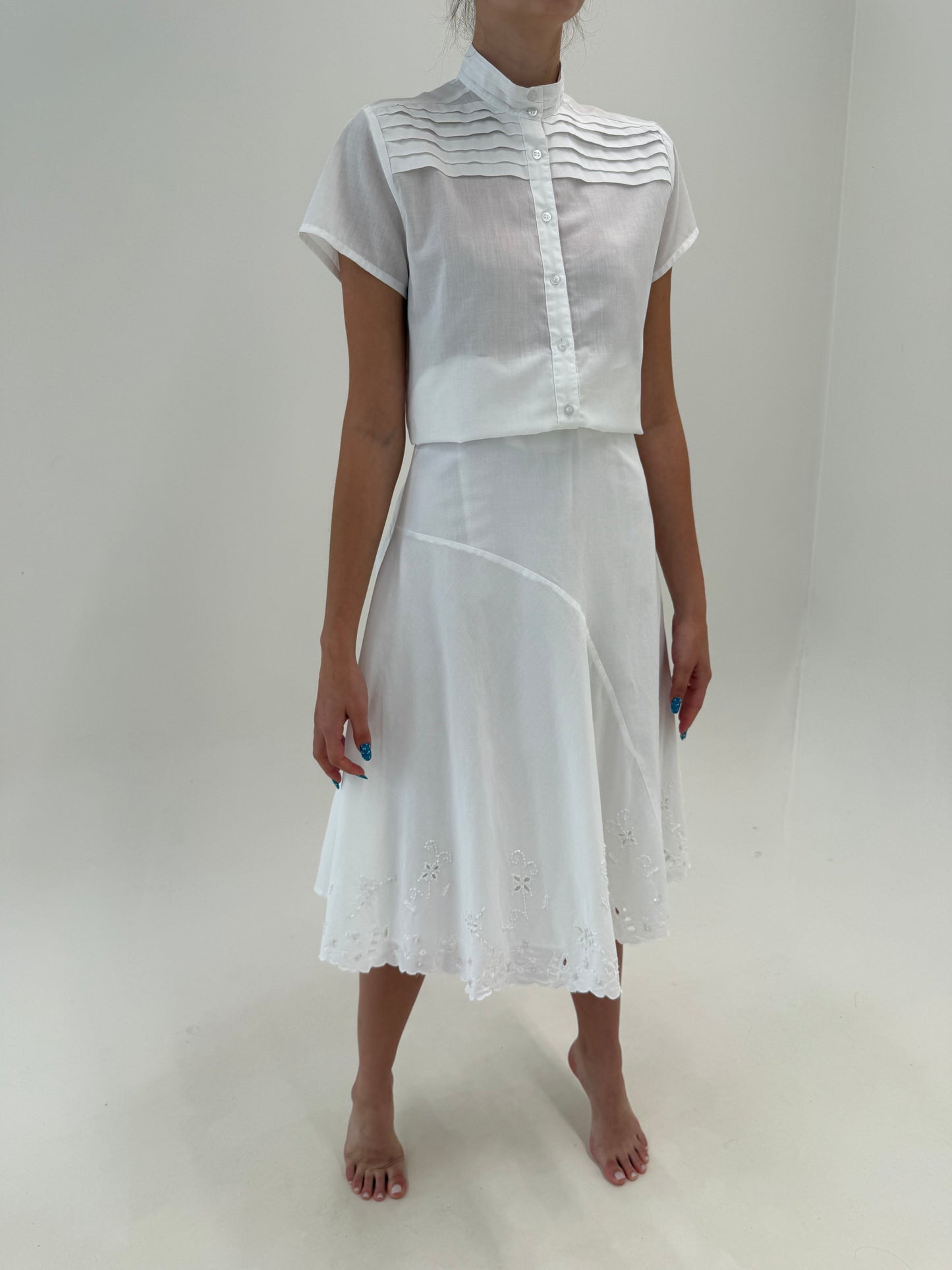 Fustă albă în croi extrem de chic cu broderie anglaise din bumbac premium midi lung