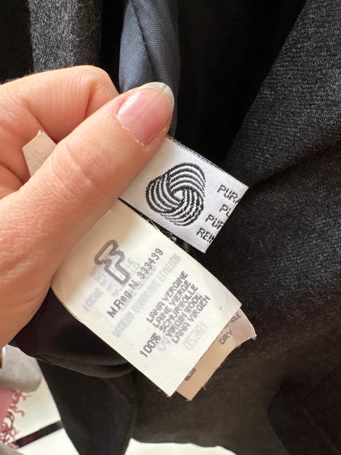 Sacou italian din lana plină pura certificată în croi clasic