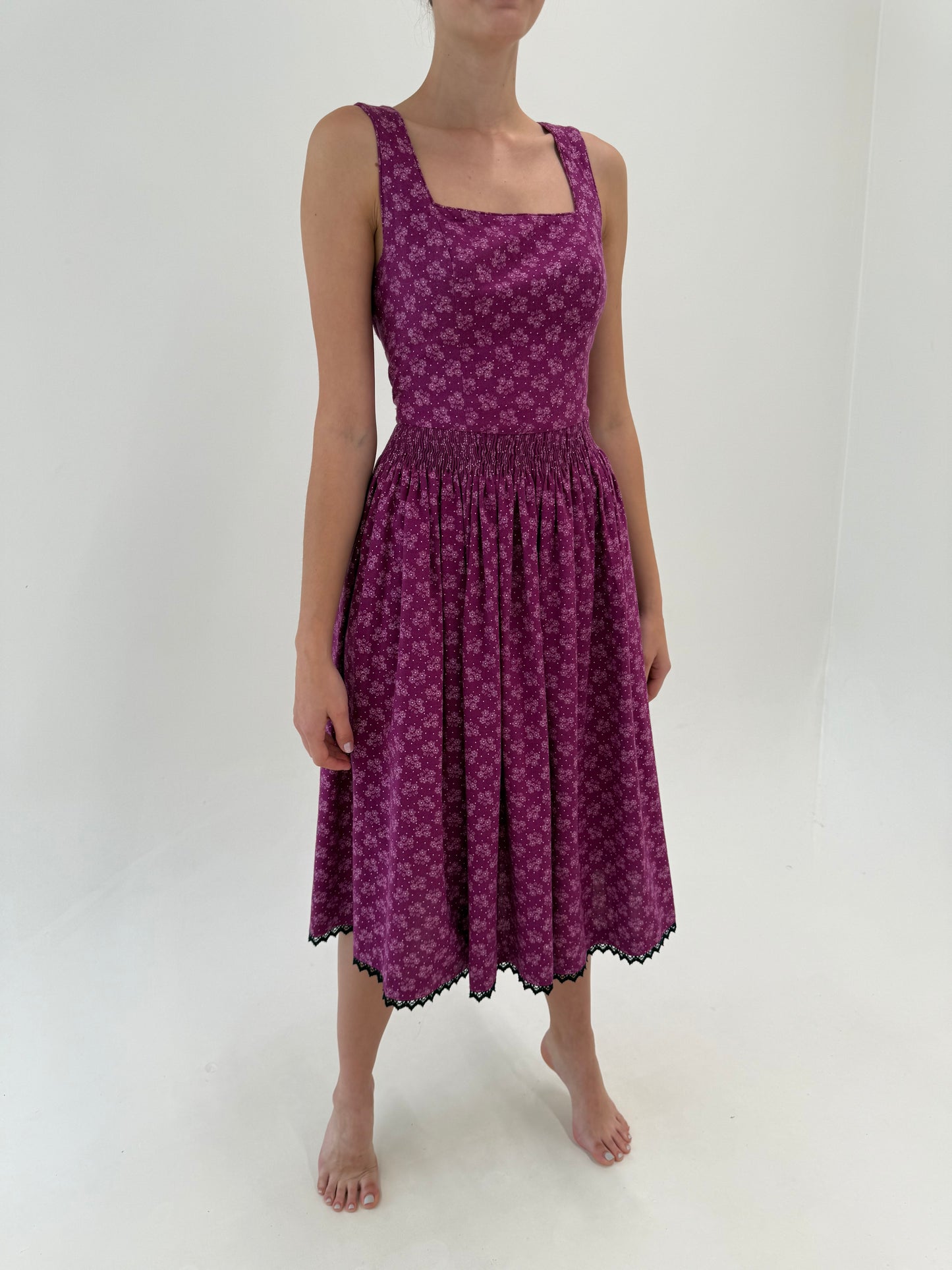 Rochie vintage magenta midi lung din pânză excepțională cu corsaj
