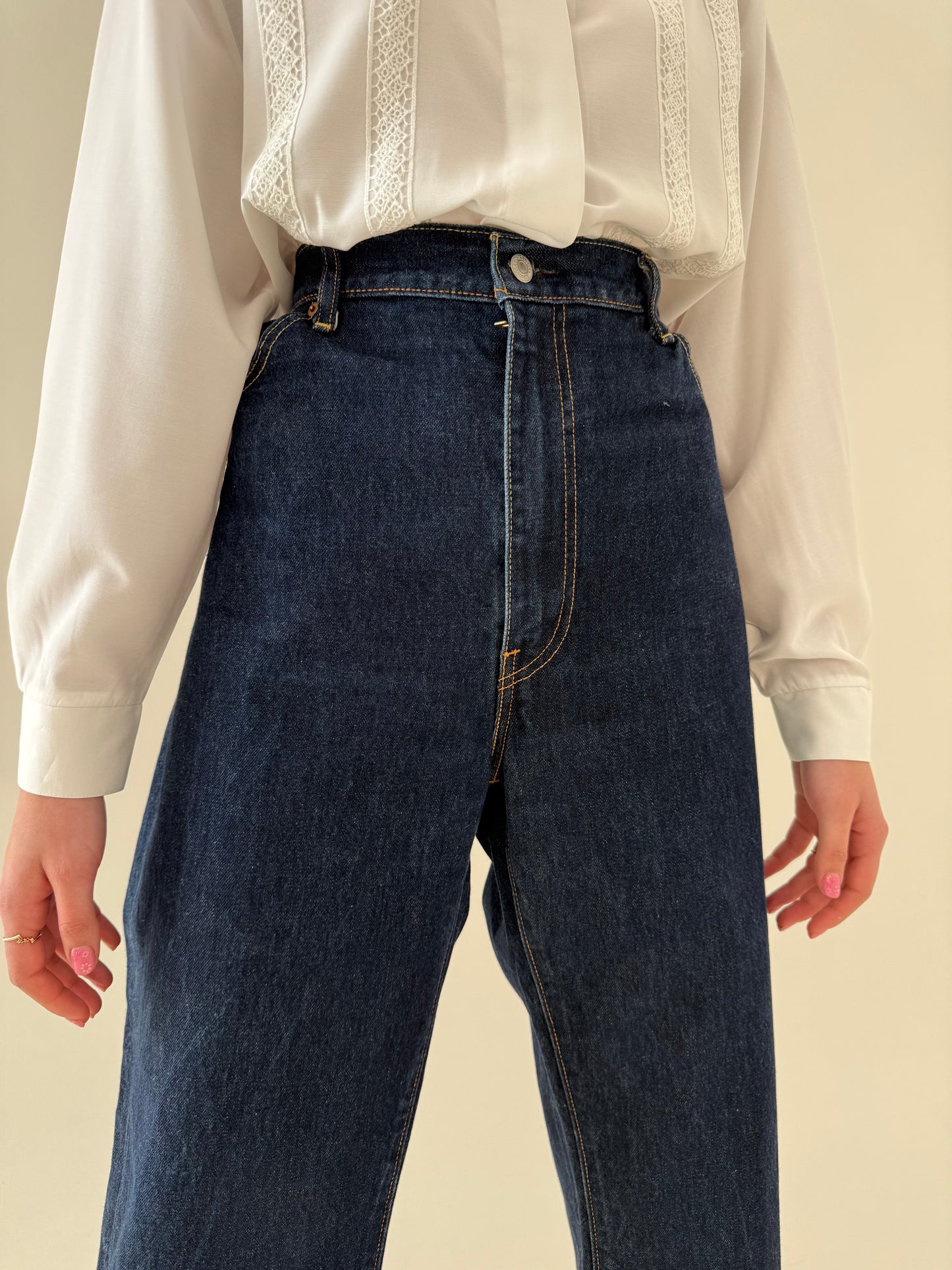 Jeans dark wash Levi’s 751 straight leg