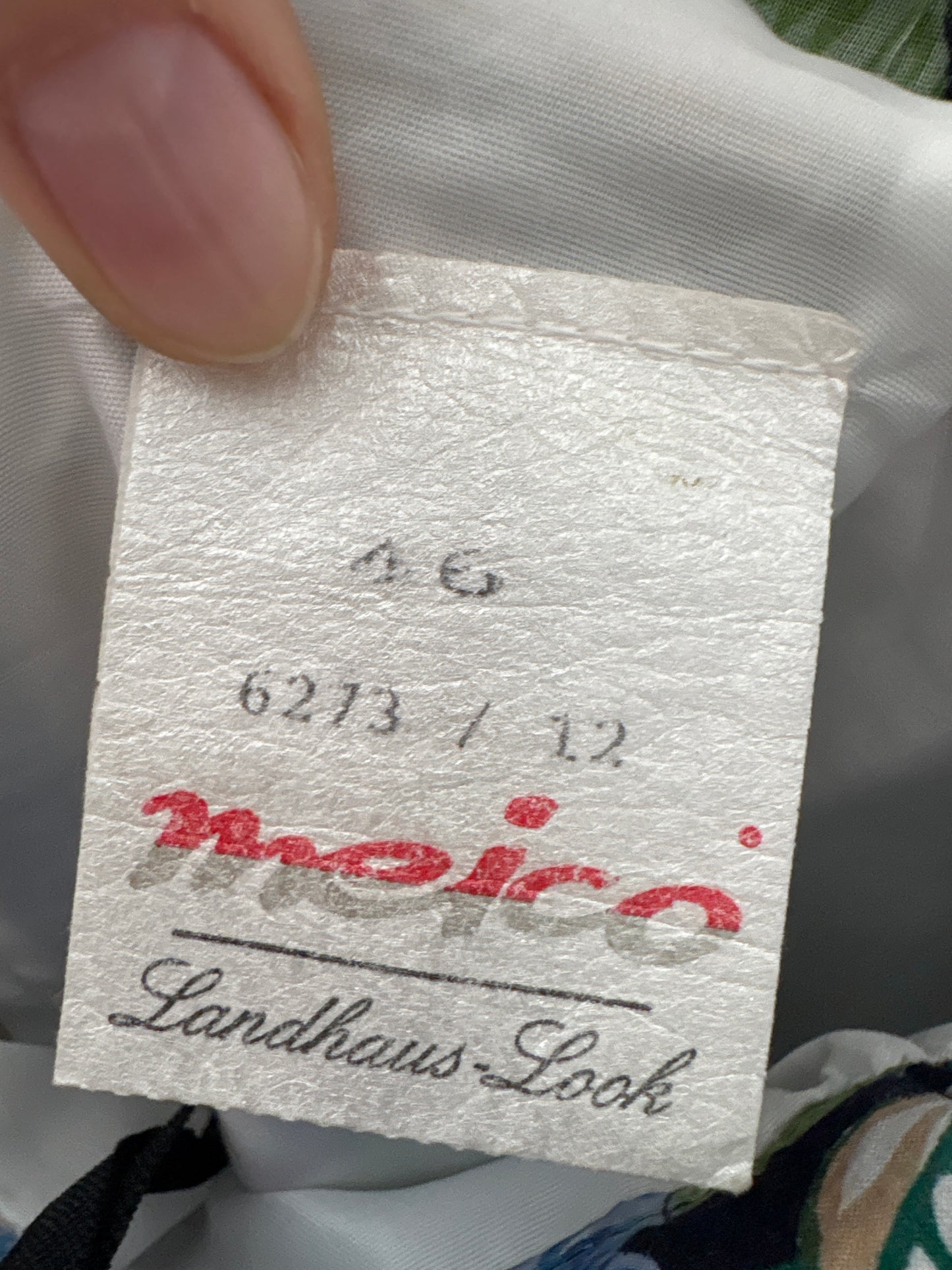 Fustă vintage cu print floral superb din cea mai fină pânză de bumbac cu talie elastică