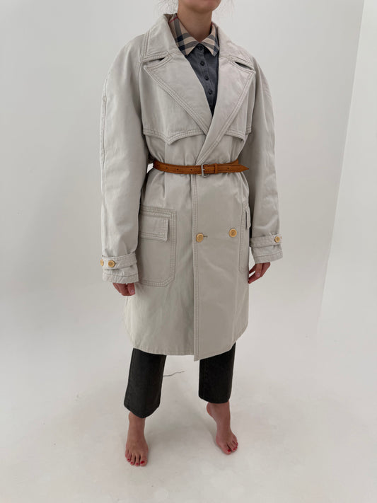 Trench Moschino tall din gabardină cu interior light padded light nude cu închidere dublă