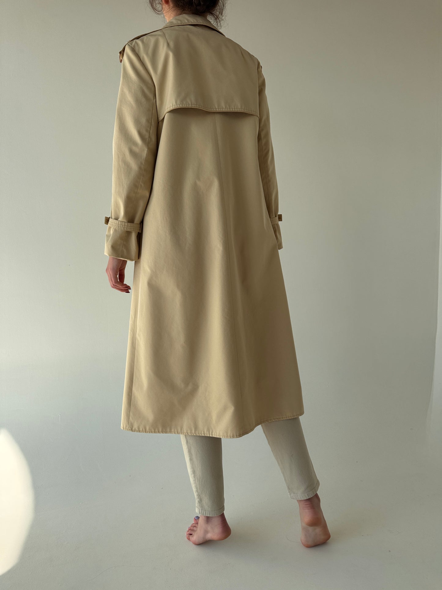 Trench old vintage camel anii 80 din gabardină (impermeabil)