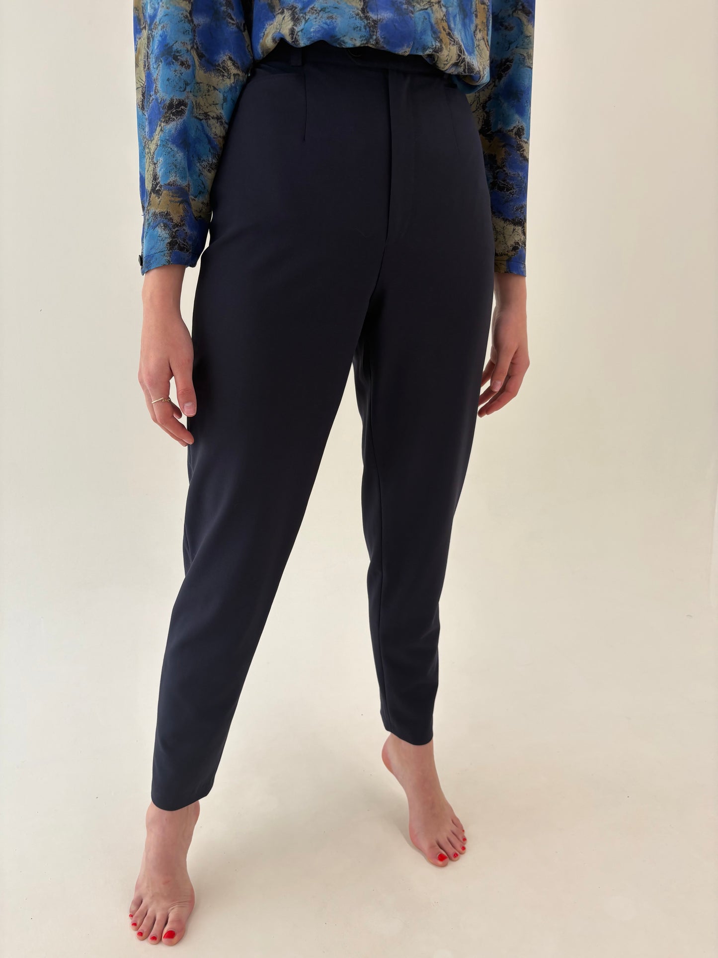 Costum clasic Navy blue din stofita excepțională lightweight