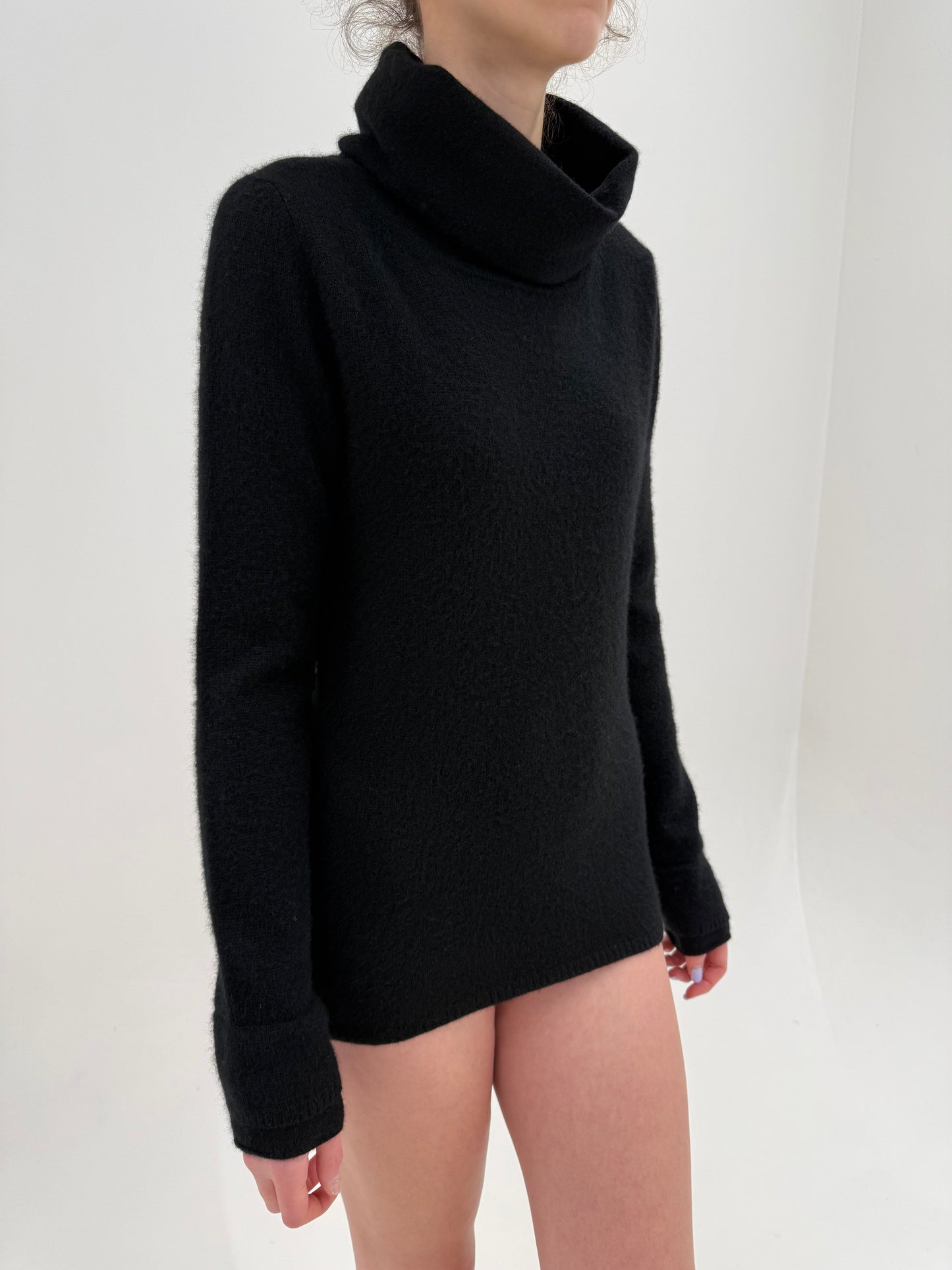 Maleta neagră din cașmir multiply