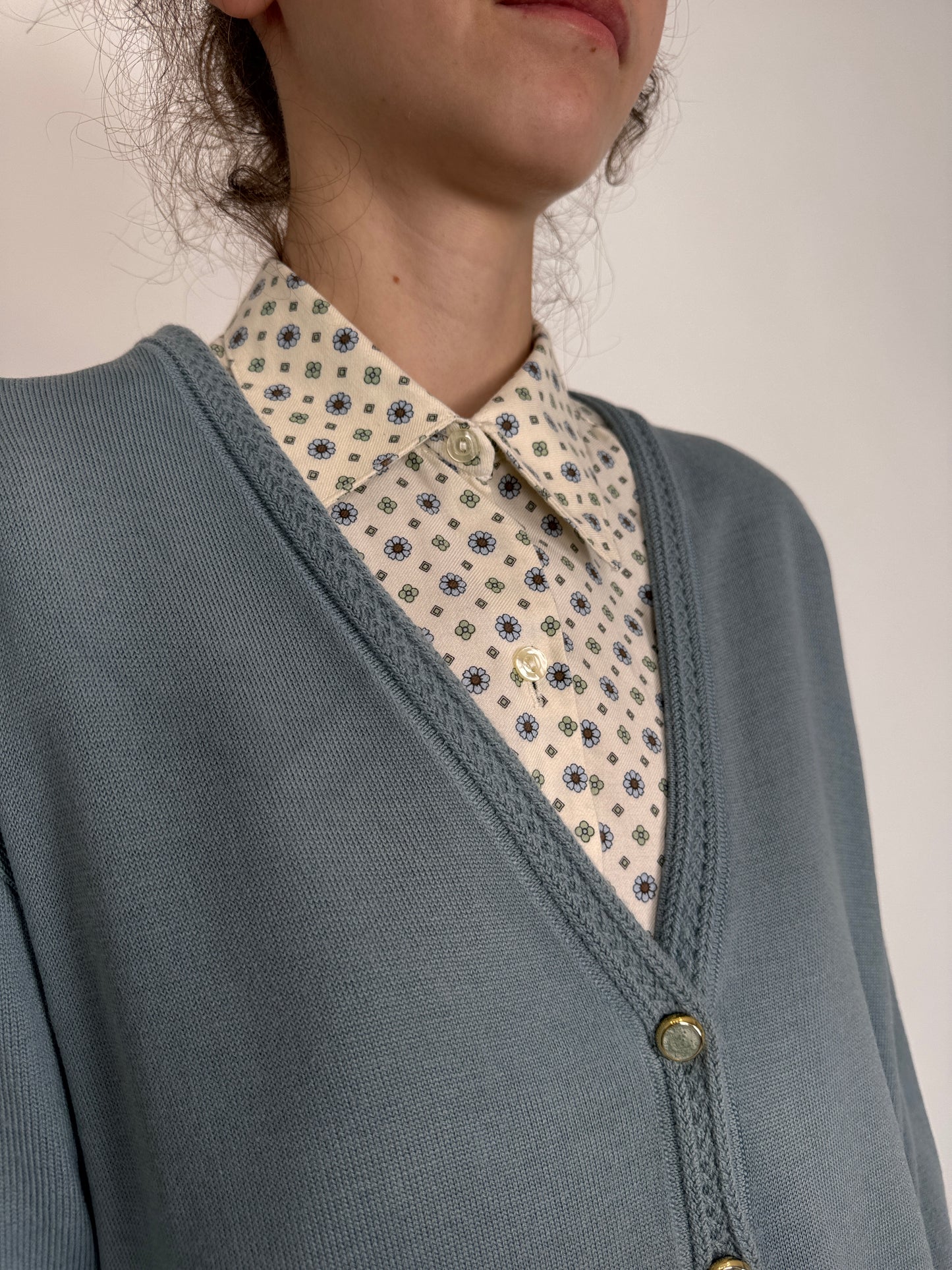 Cardigan subțire vintage italian baby blue din lana extrafina