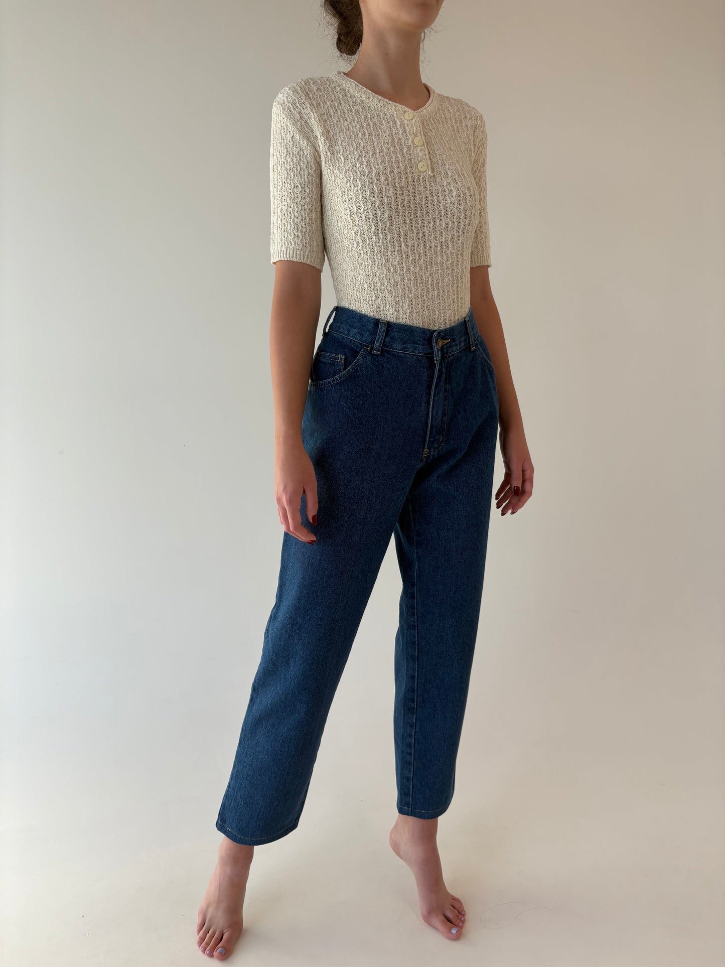 Jeans vintage cu influențe de streetwear dark wash