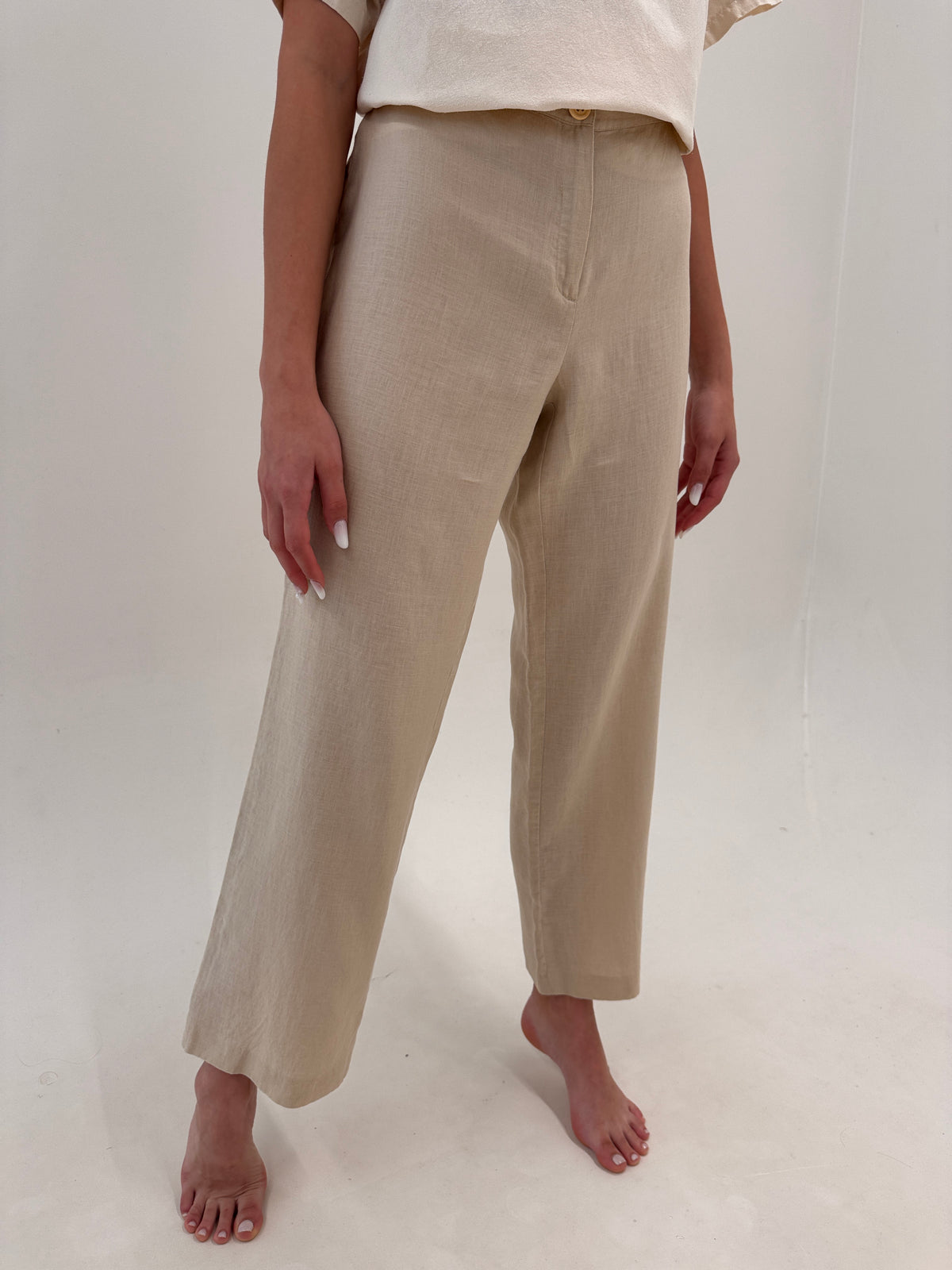 Pantaloni camel de brand premium italian din in premium în croi clasic drept