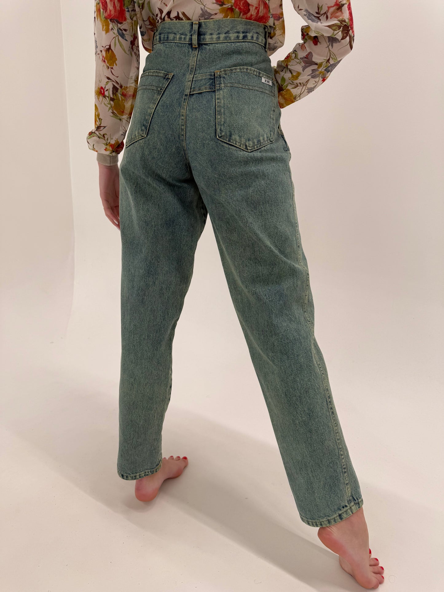 Jeans vintage tall green wash cu talie ultra înaltă și pense