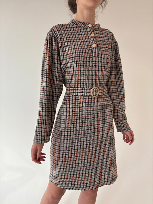 Rochie vintage în carouri cu talie marcată reglabilă