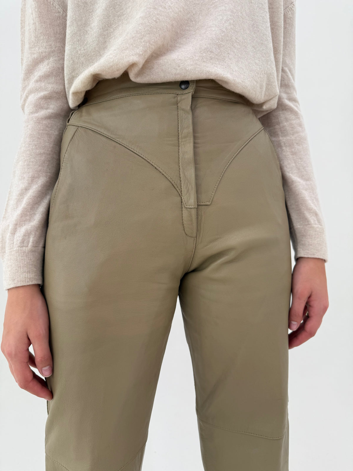 Pantaloni vintage din piele naturală extrem de moale beige