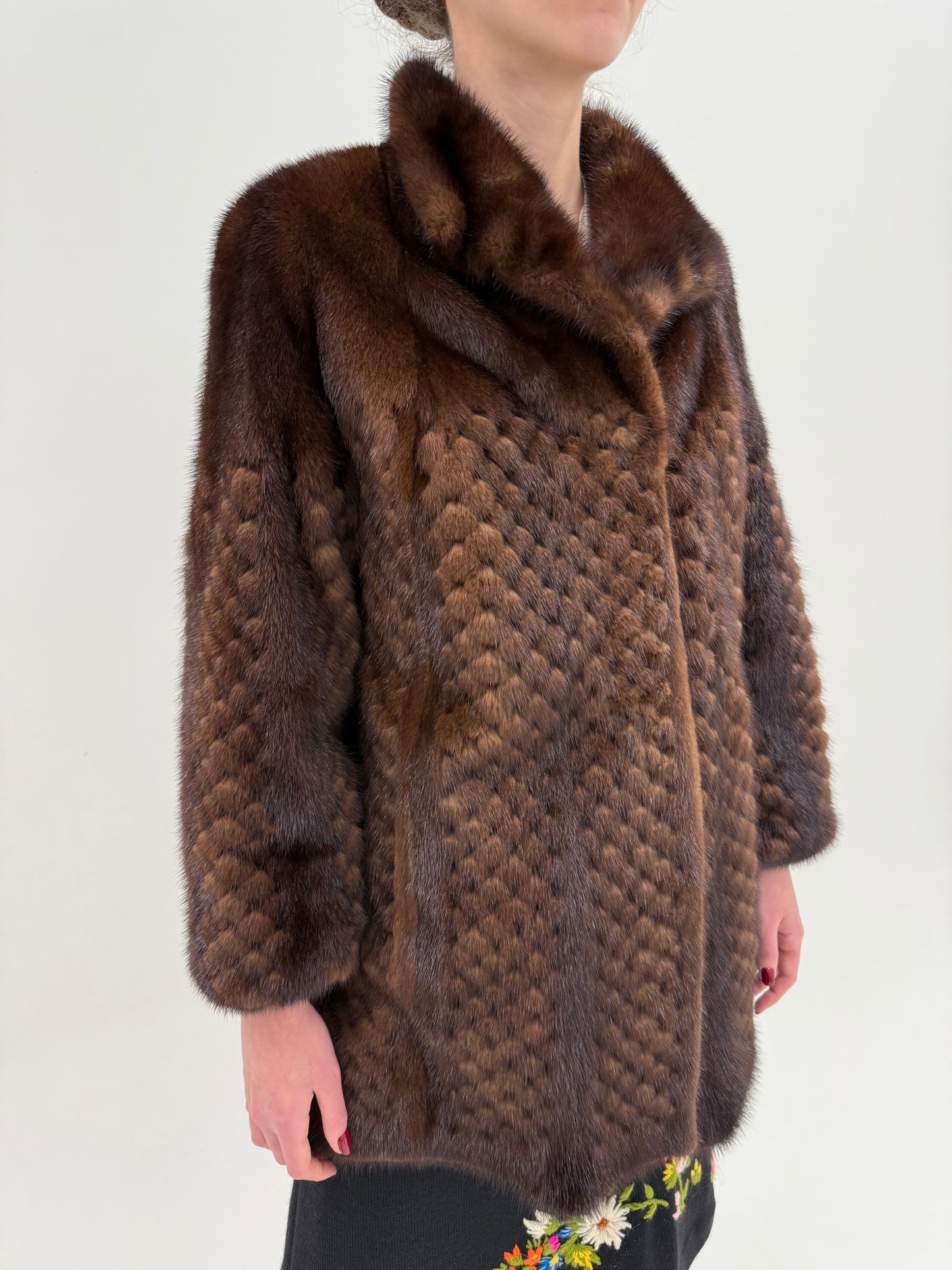 Blană naturală de nurcă chocolate brown cu efect deosebit