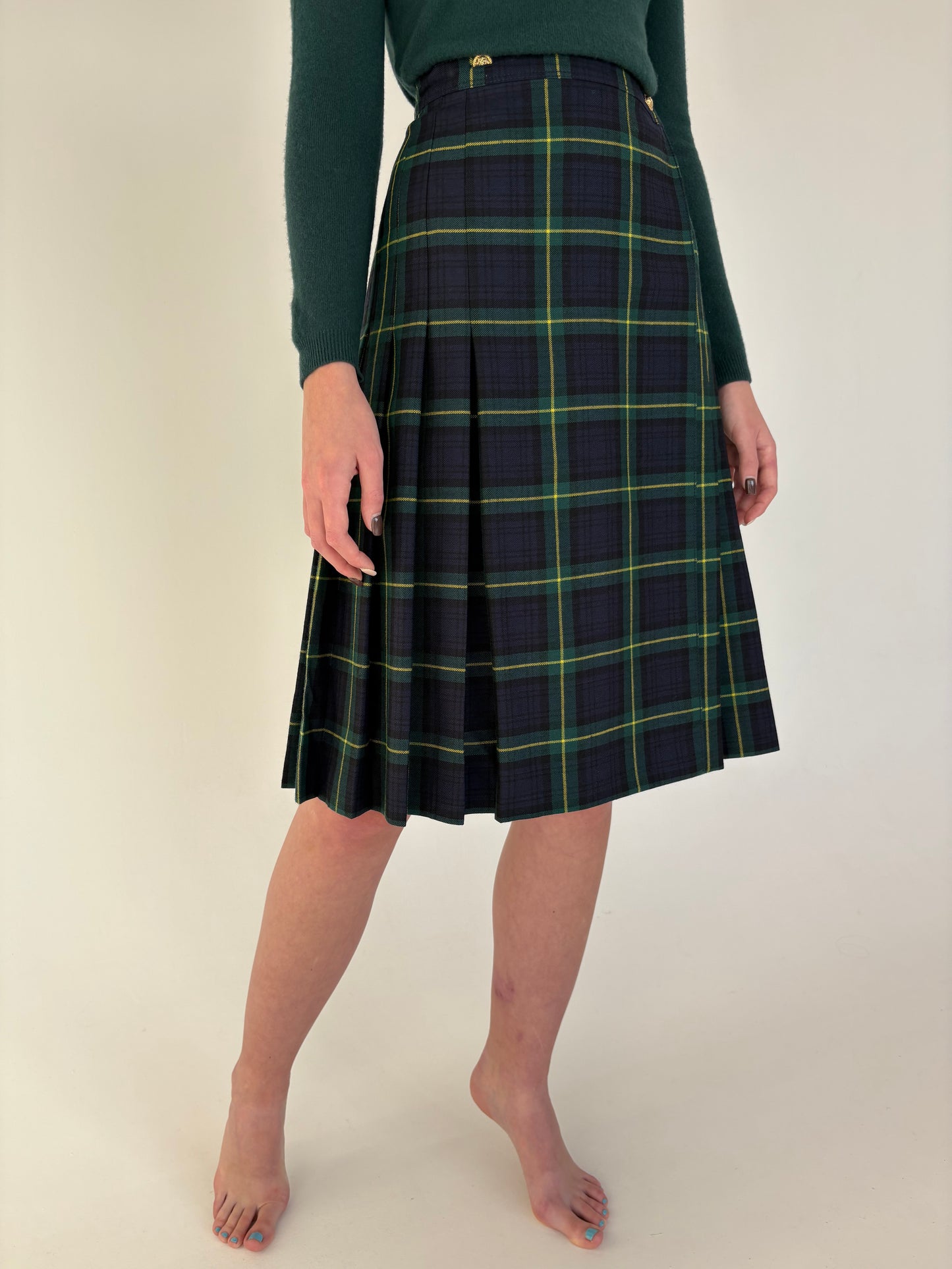 Fustă plisată din Tartan de lana pura certificată în croi parte peste parte