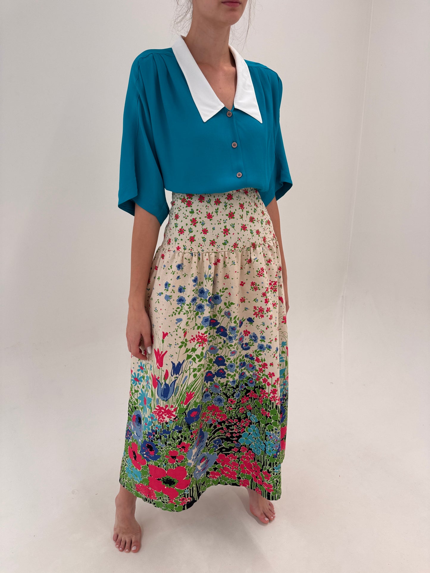 Fustă maxi vintage din pânză nude cu print floral superb