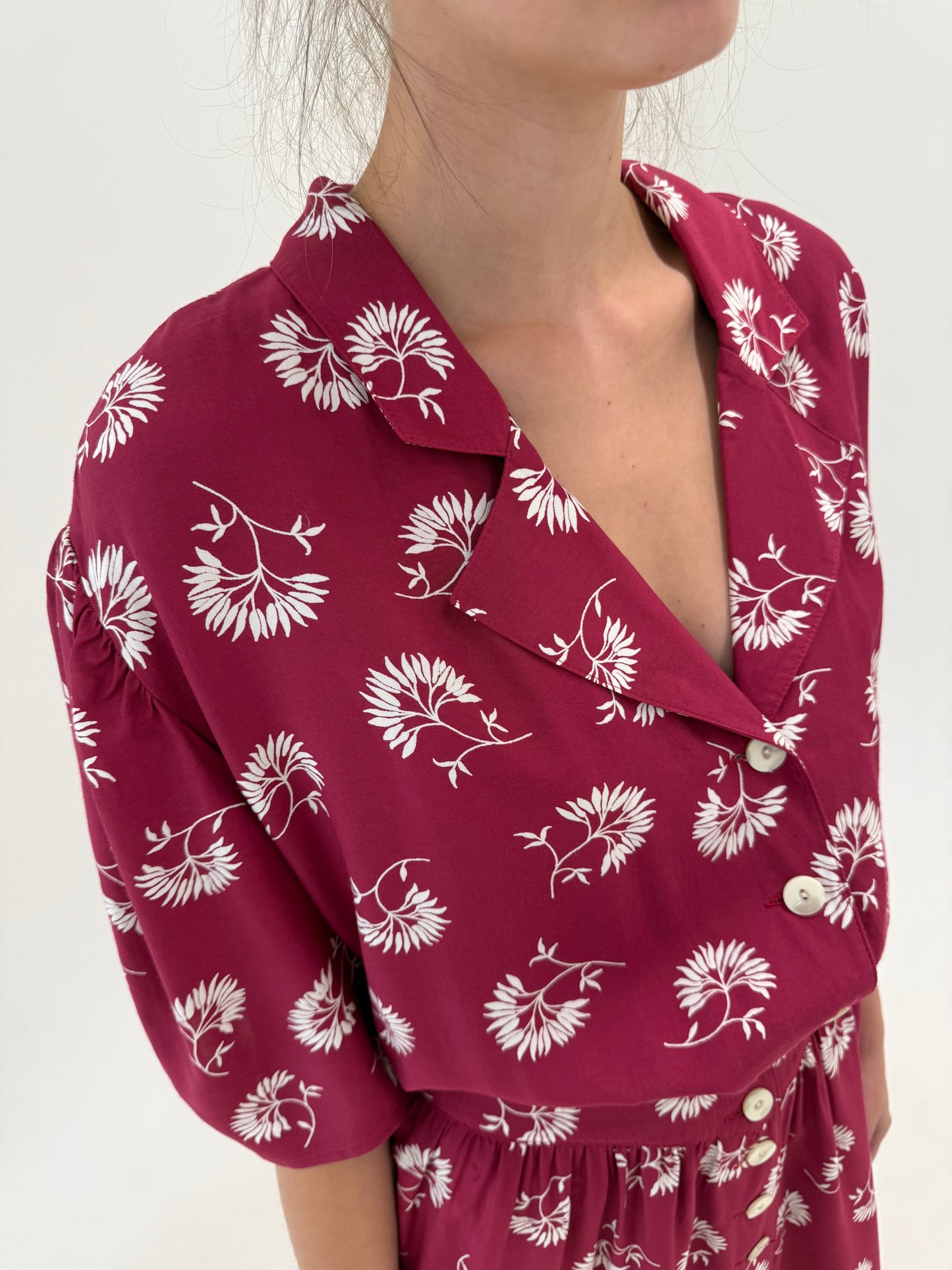 Rochie vintage burgundy super vaporoasă de vară cu print delicat păpădie