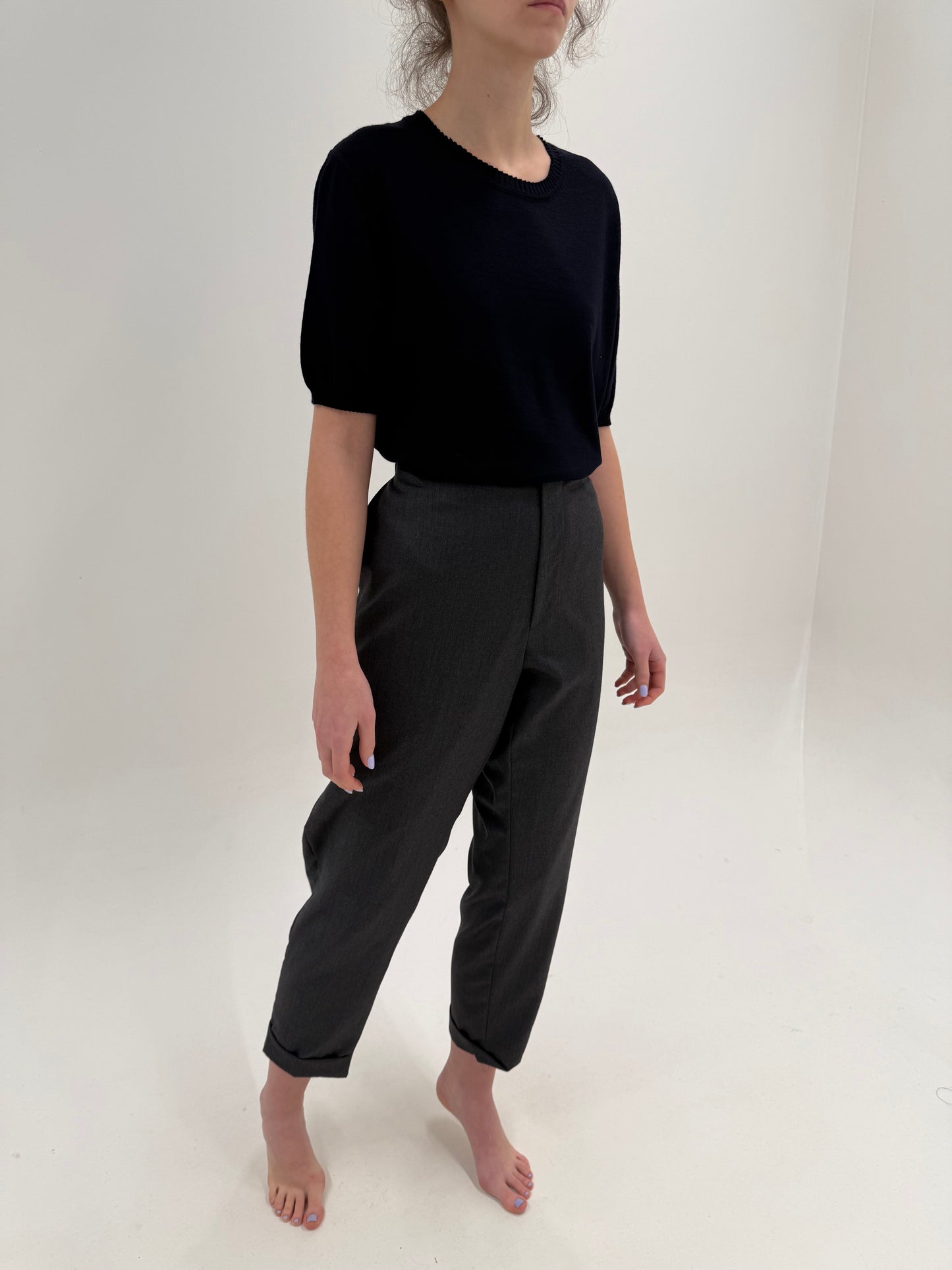 Pantaloni cu talie înaltă stone gray din lana extrafina super 100’s