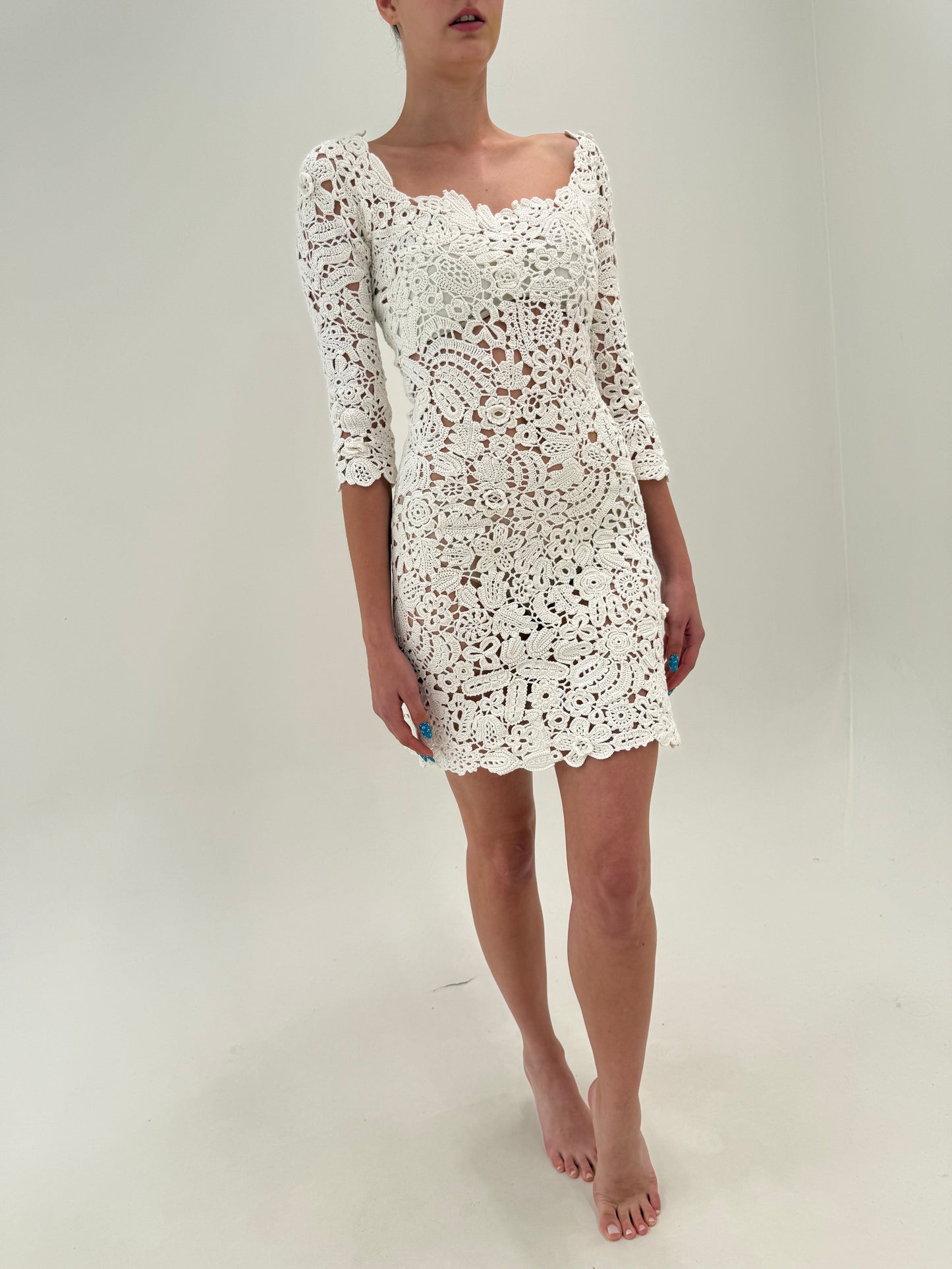 Rochie bijuterie integral din macrame lucrat manual