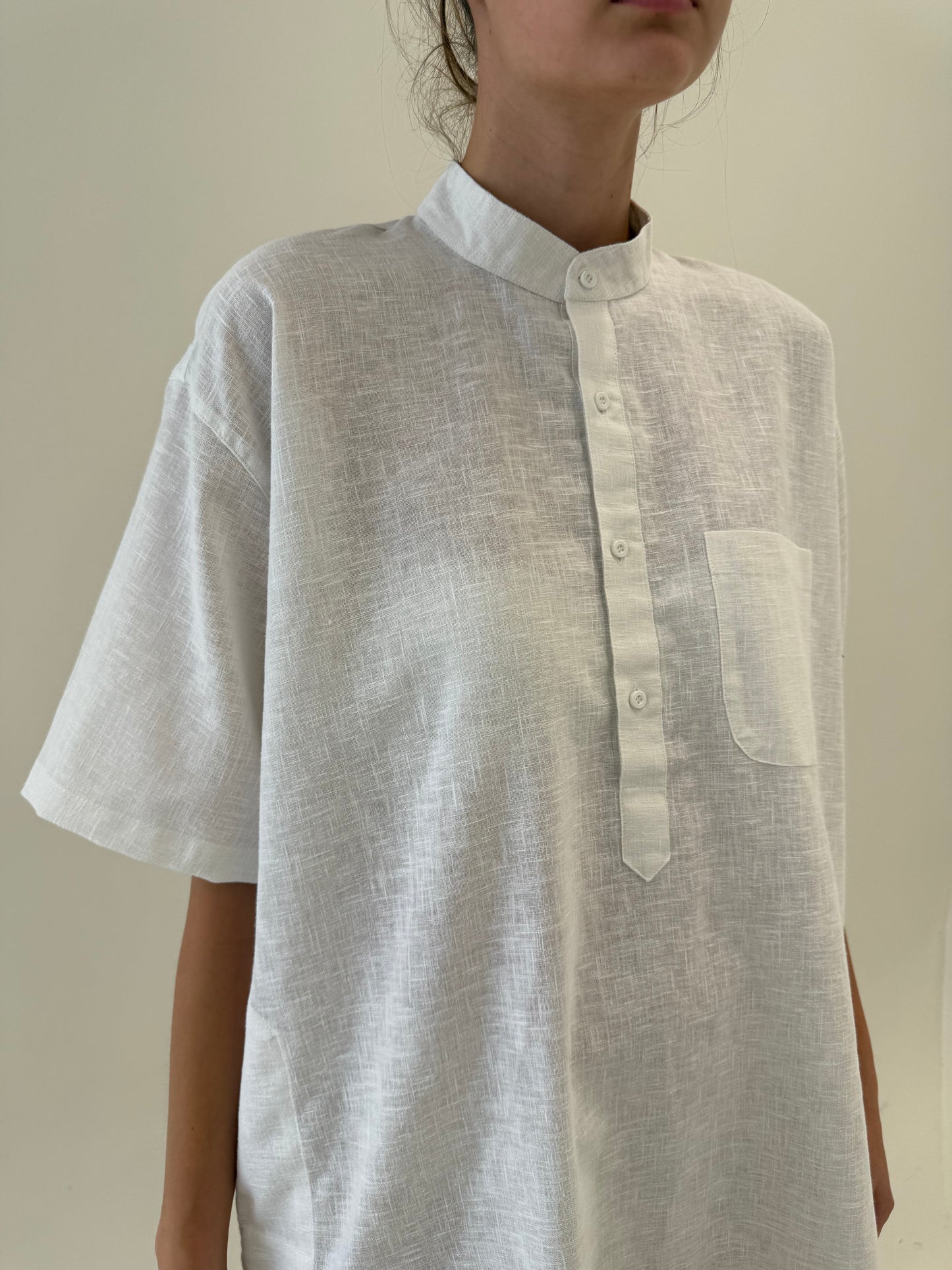 Rochie vintage din pânză moale de bumbac în croi tip tunica cu buzunare
