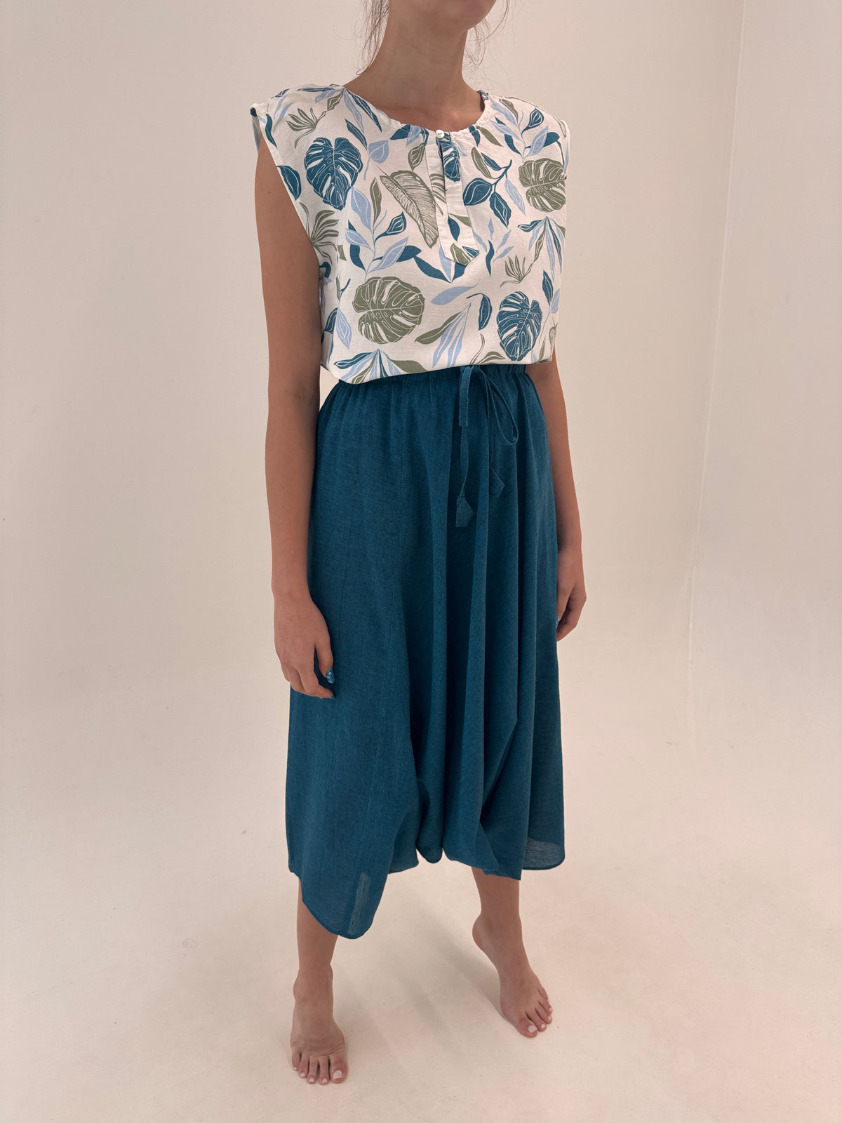 Fustă pantaloni din pânză dark teal green in croi drapat cu talie ultra înaltă