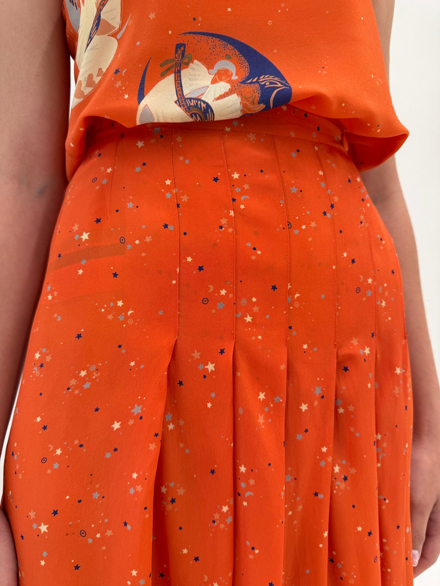 Set vintage din mătase naturală pumpkin orange cu print delicat și buline