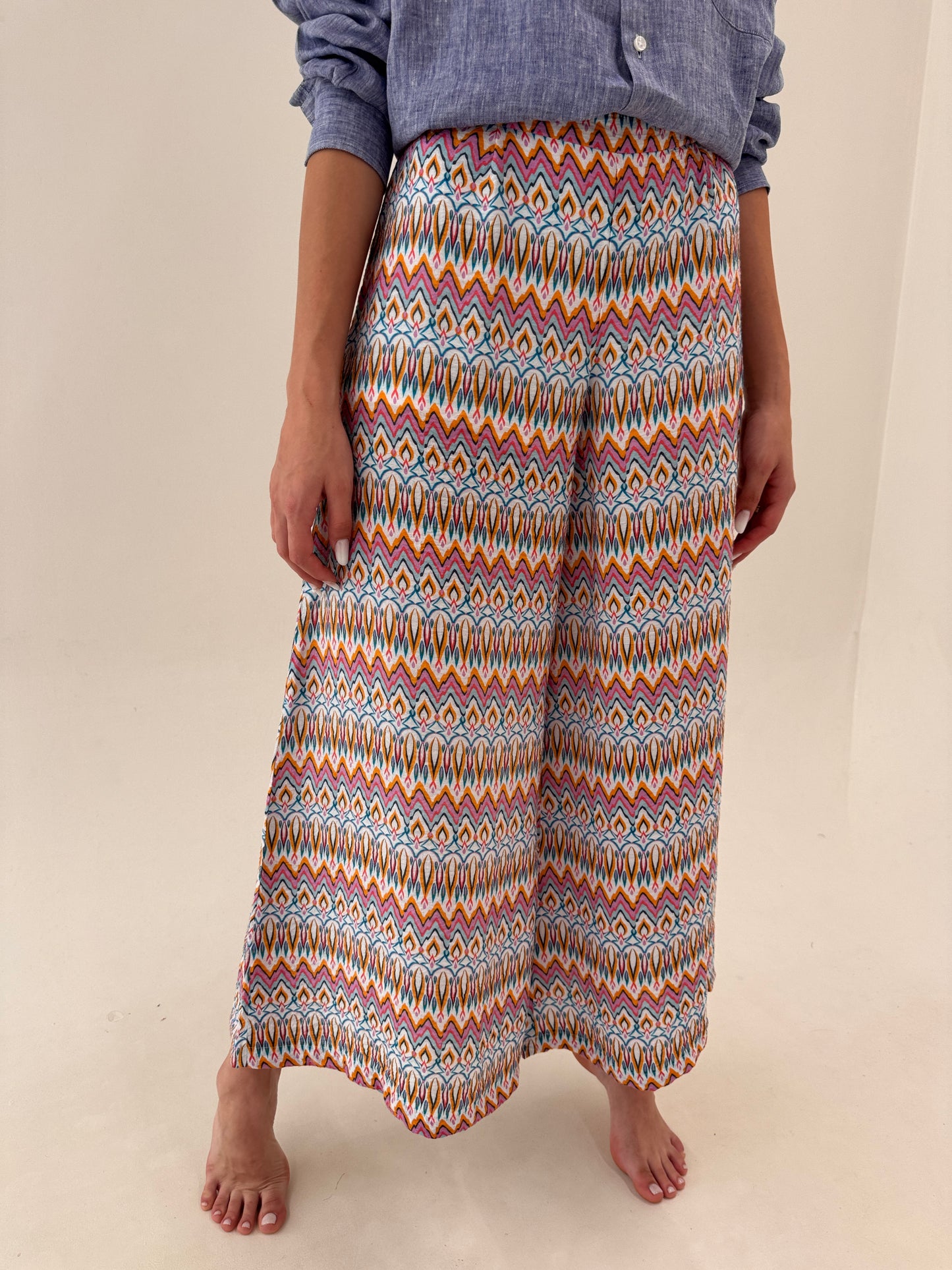 Pantaloni palazzo ultra ampli super vaporoși cu print geometric