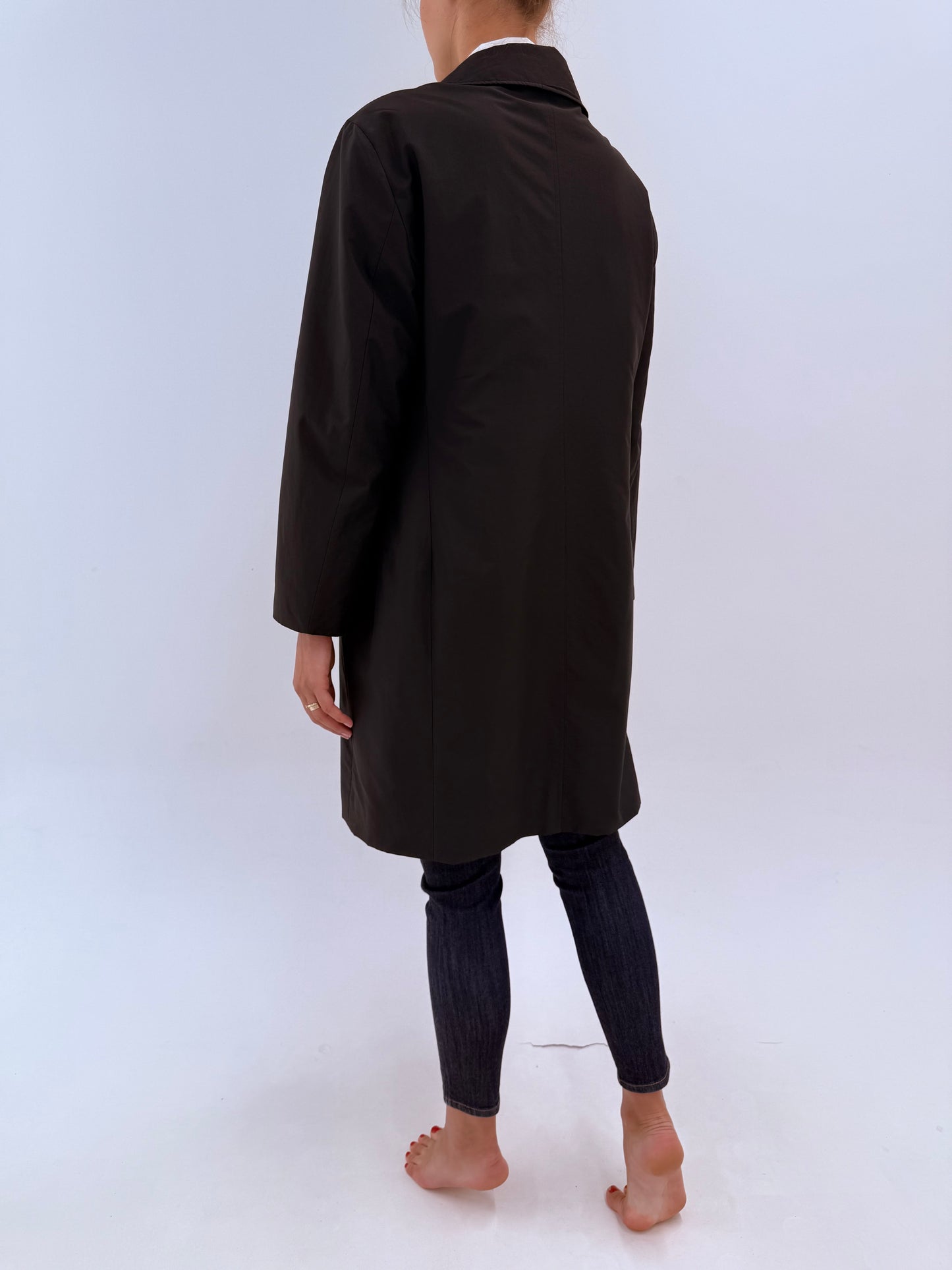 Trench negru clasic Burberry impermeabil cu interior din lana extrafina