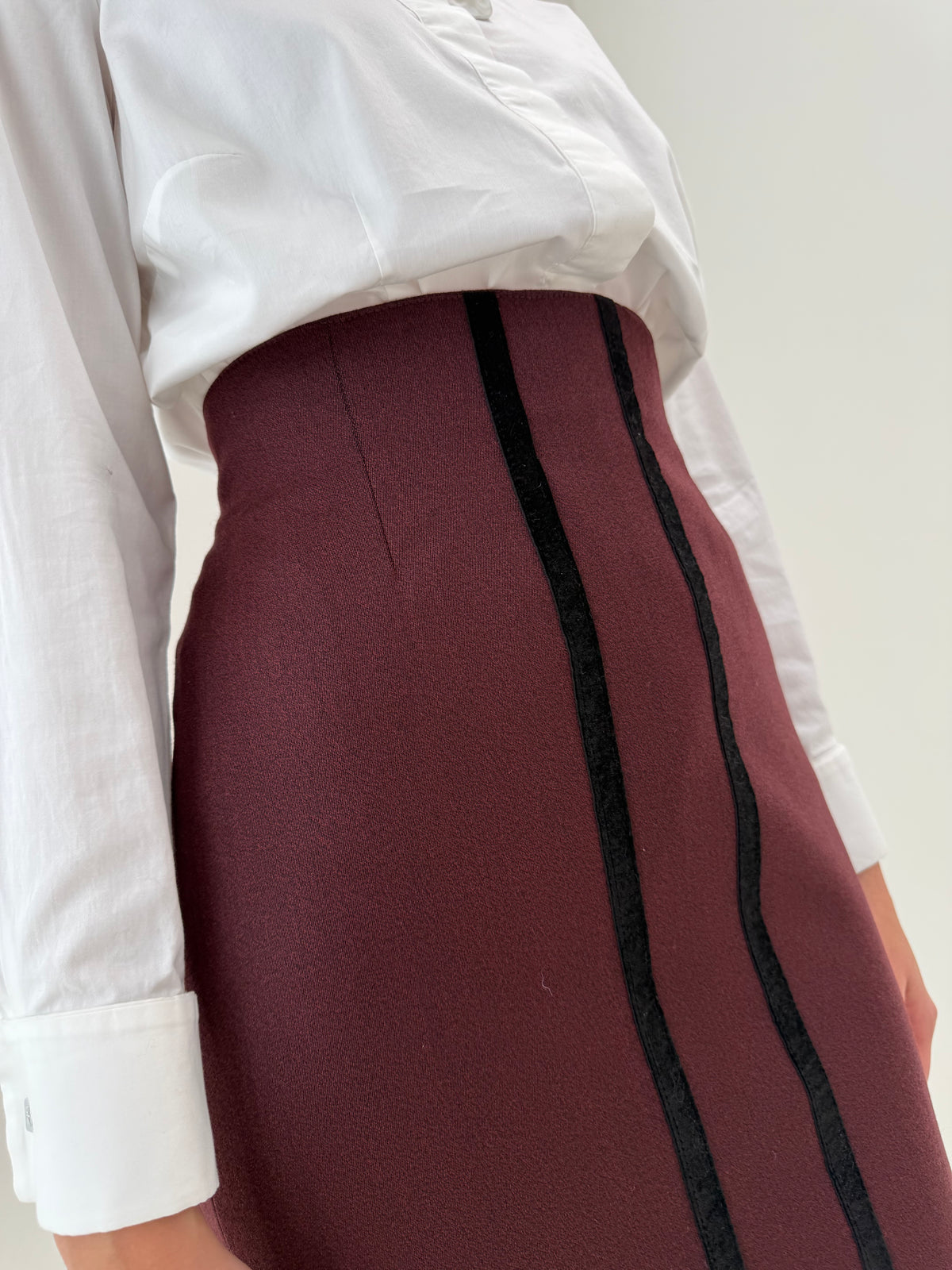 Fustă Max Mara plum din lana excepțională pura certificată creion cu talie ultra înaltă