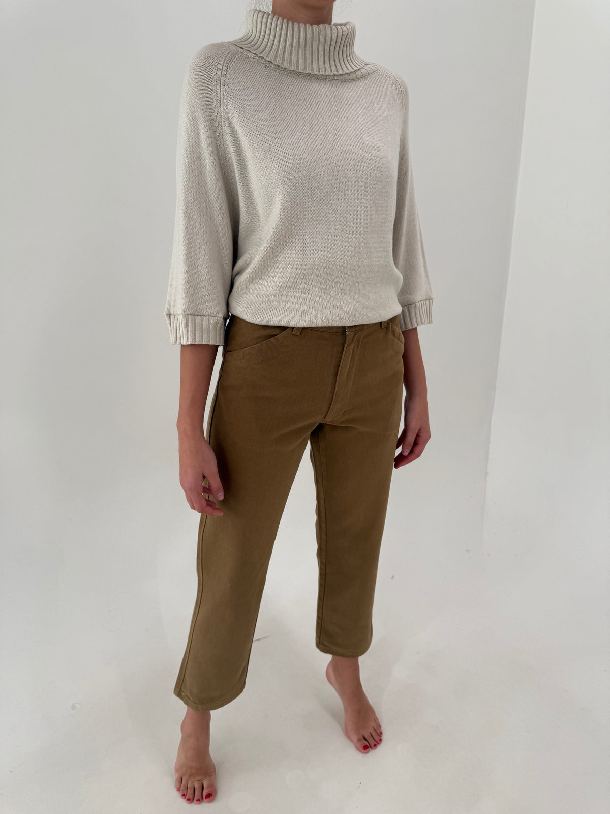 Pantaloni camel din twill super gros de bumbac în croi clasic petite