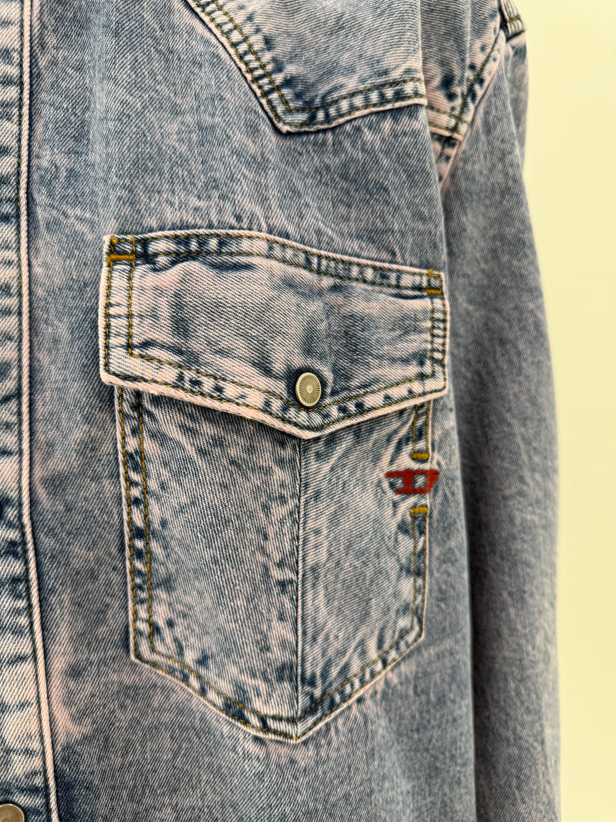 Cămașa tall luxury Diesel din jeans moale de bumbac Pink wash