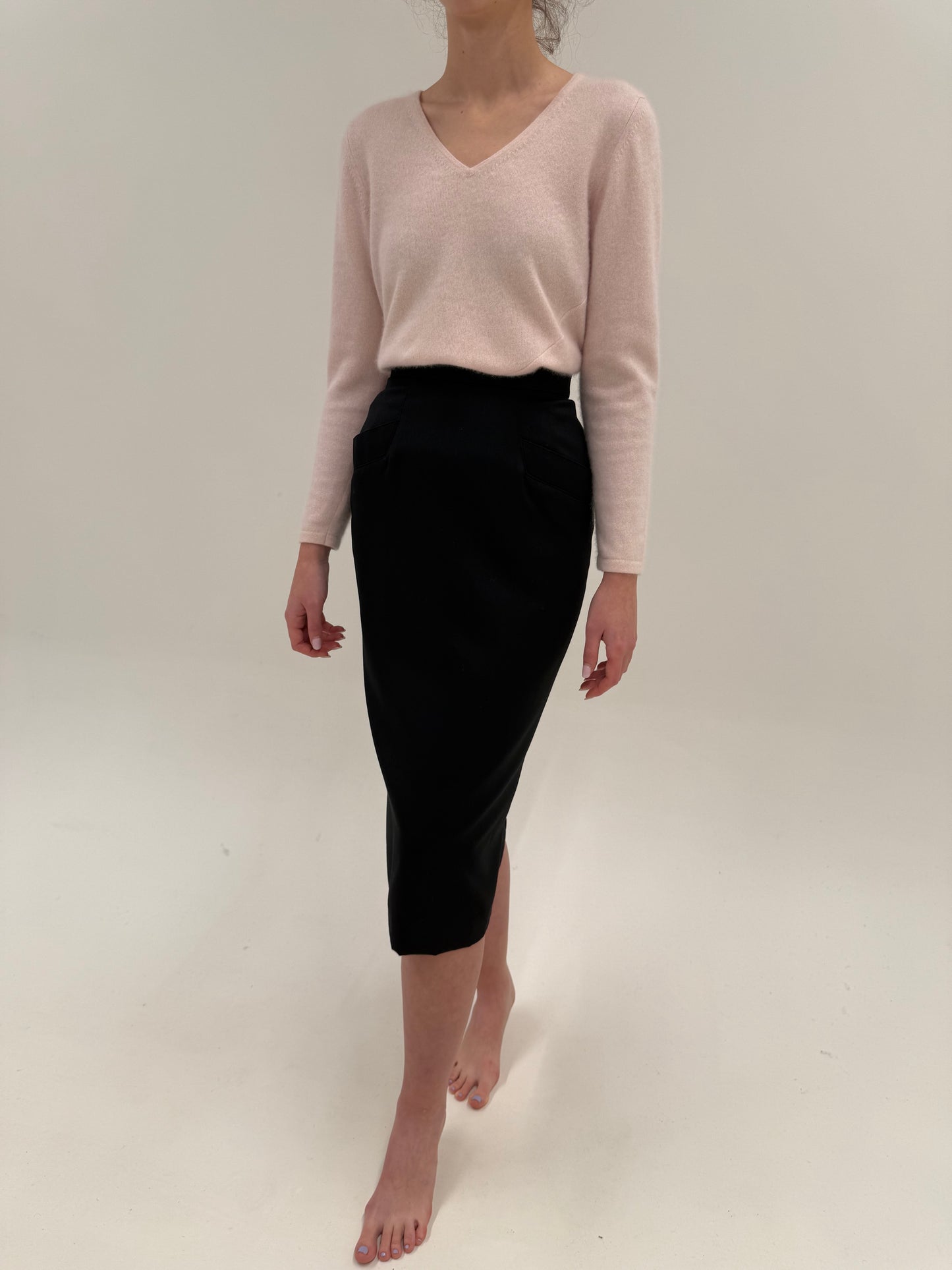 Fustă midi spre maxi neagră conică cu talie ultra înaltă din lana extrafina