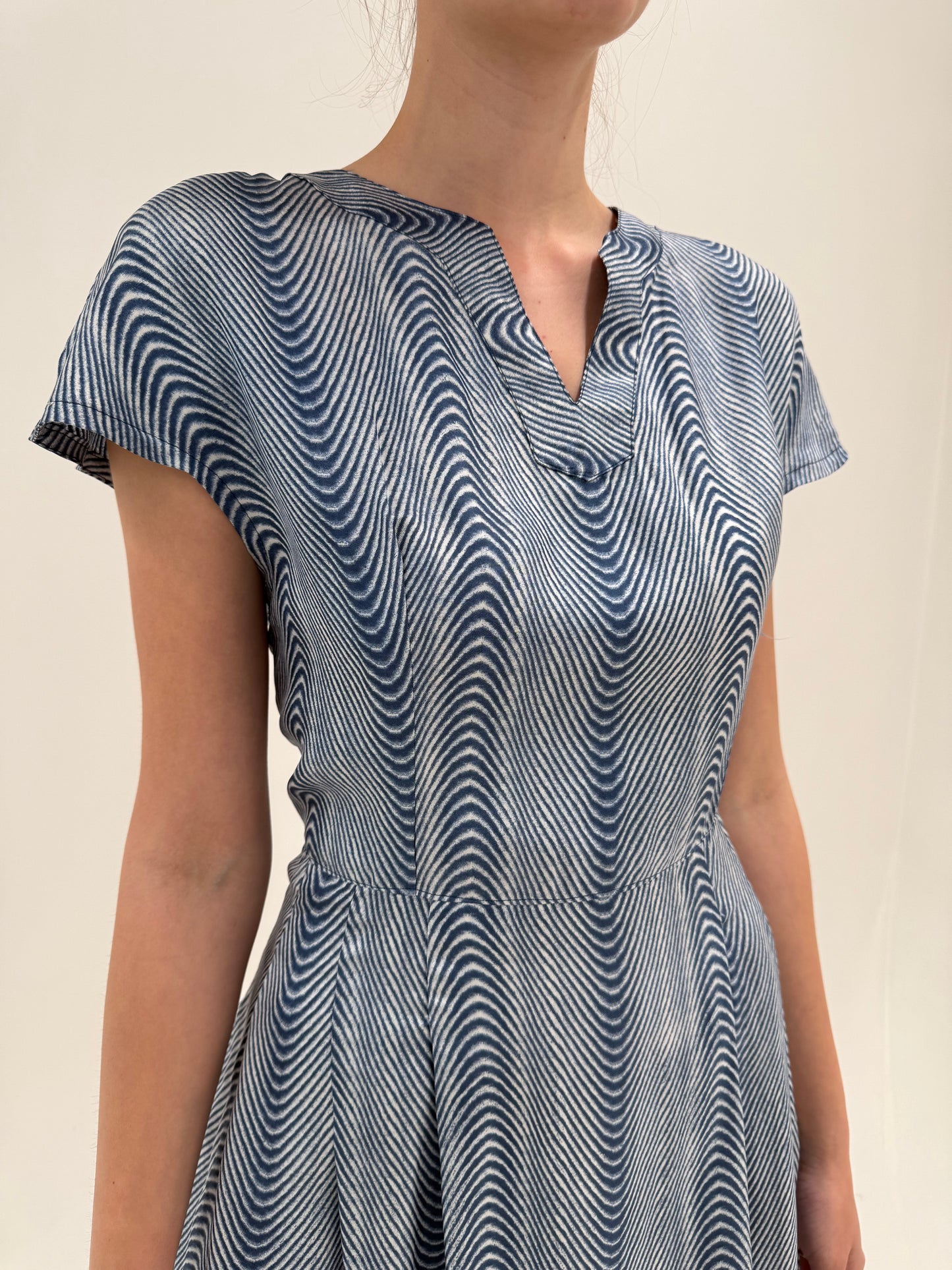Rochie vintage jeans Blue din mătase naturală cu print și talie marcată ultra înaltă