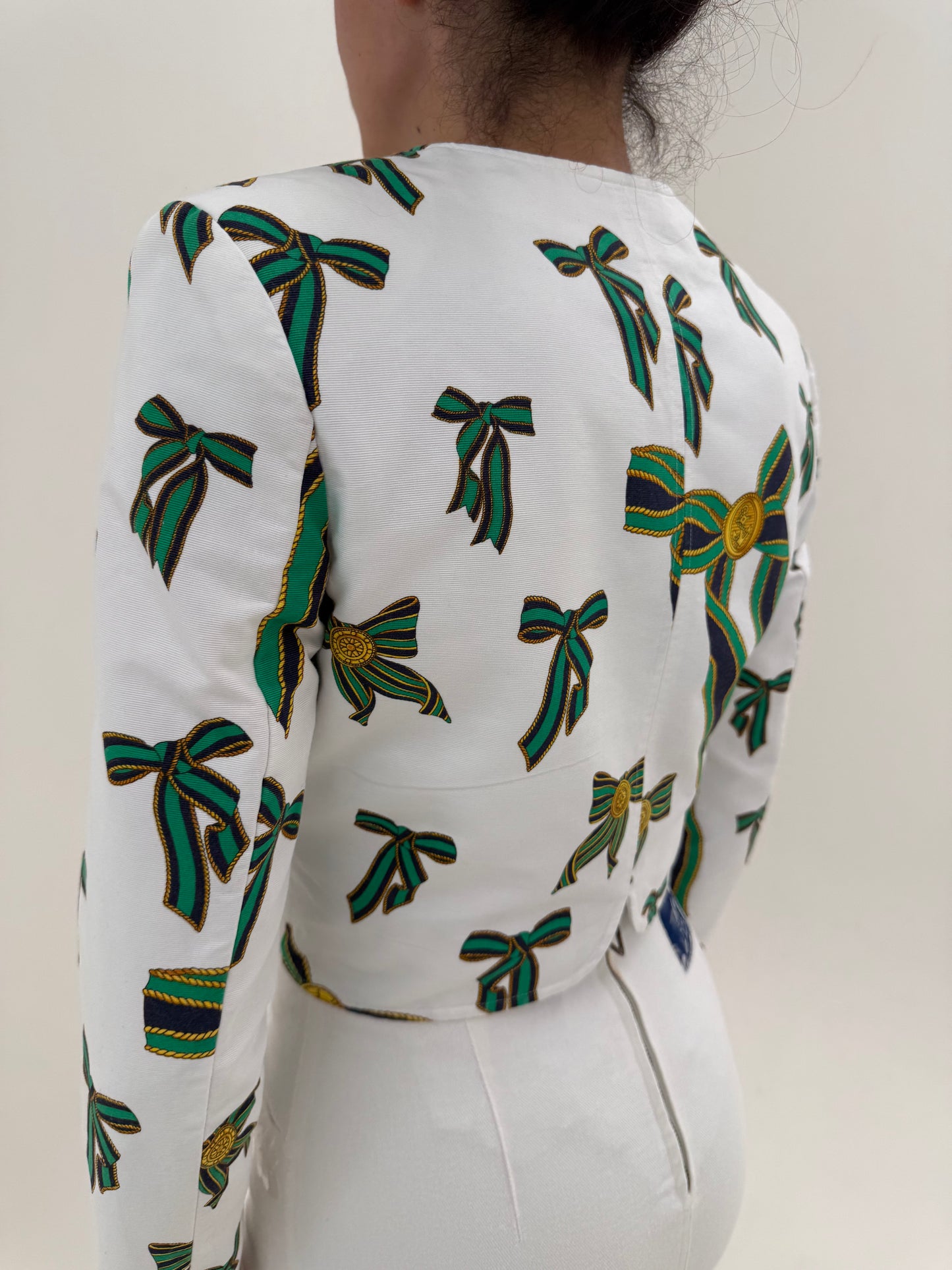 Sacou vintage de designer italian din faille excepțional de bun ca cu nasturi aurii metalici
