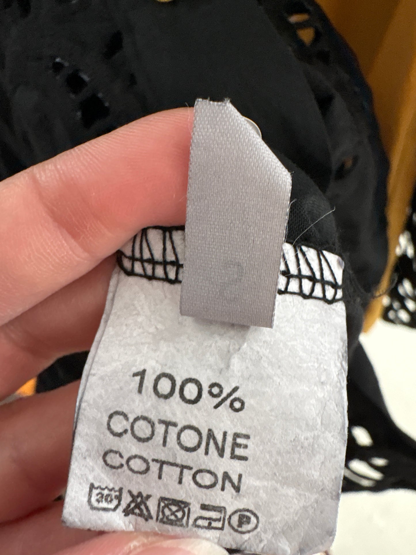 Tunica lungă / rochie neagră cu broderie anglaise superbă din bumbac