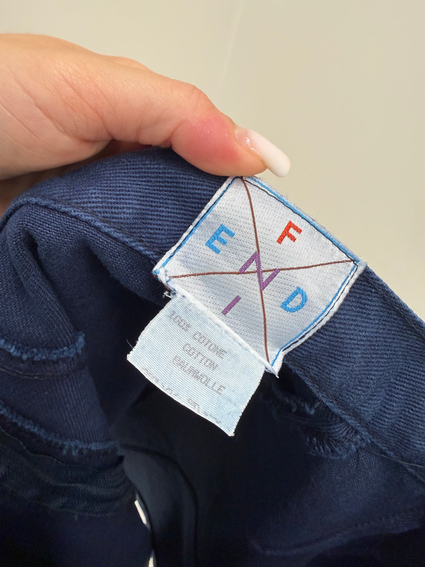 Fustă vintage Fendi din jeans ultra confort creion midi classic dark wash