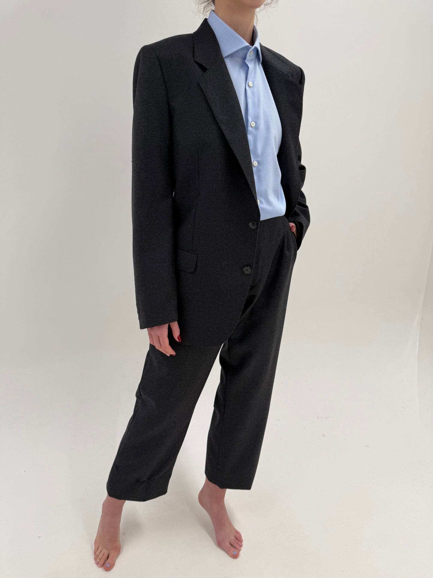 Costum italian din stofă groasa luxury de lana merino în croi actual