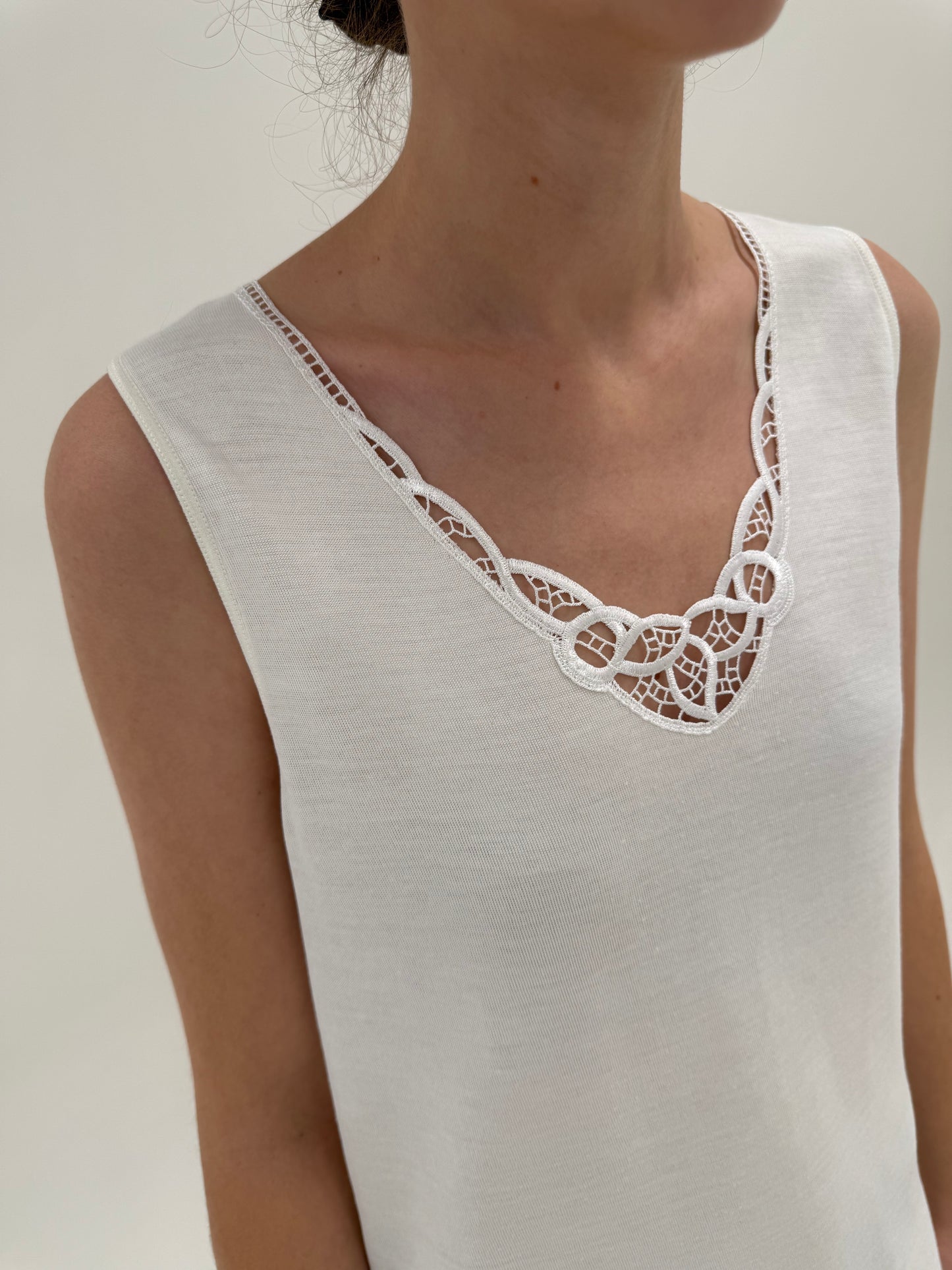 Maieu premium italian din lana extrafina irestringibila