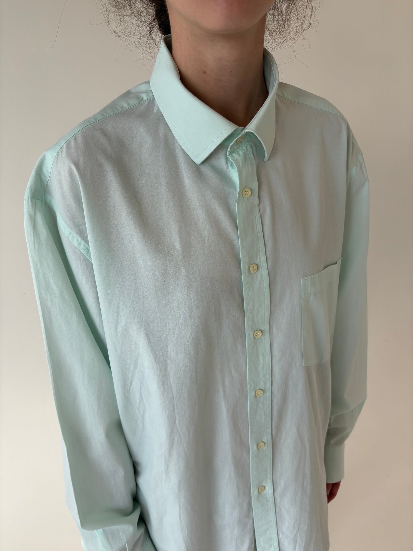 Cămașa mint green din poplin premium de bumbac în croi actual