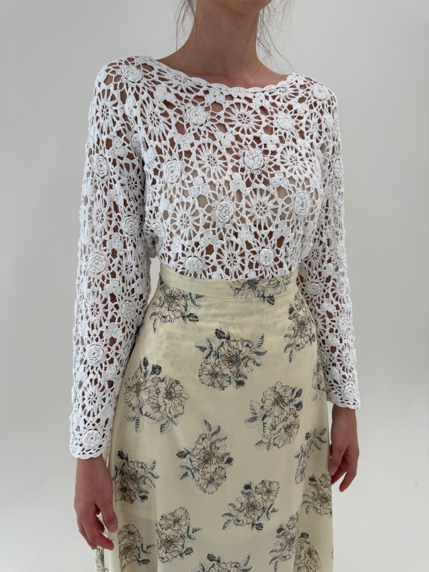 Soft knit macrame de vară din bumbac excepțional în croi lejer