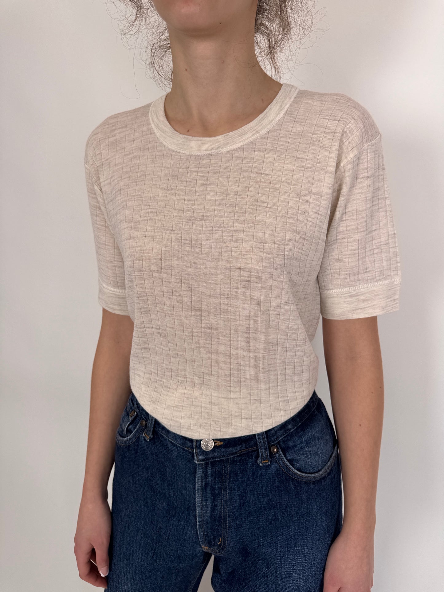 Top crew neck light nude din mix de lana extrafina foarte subțire