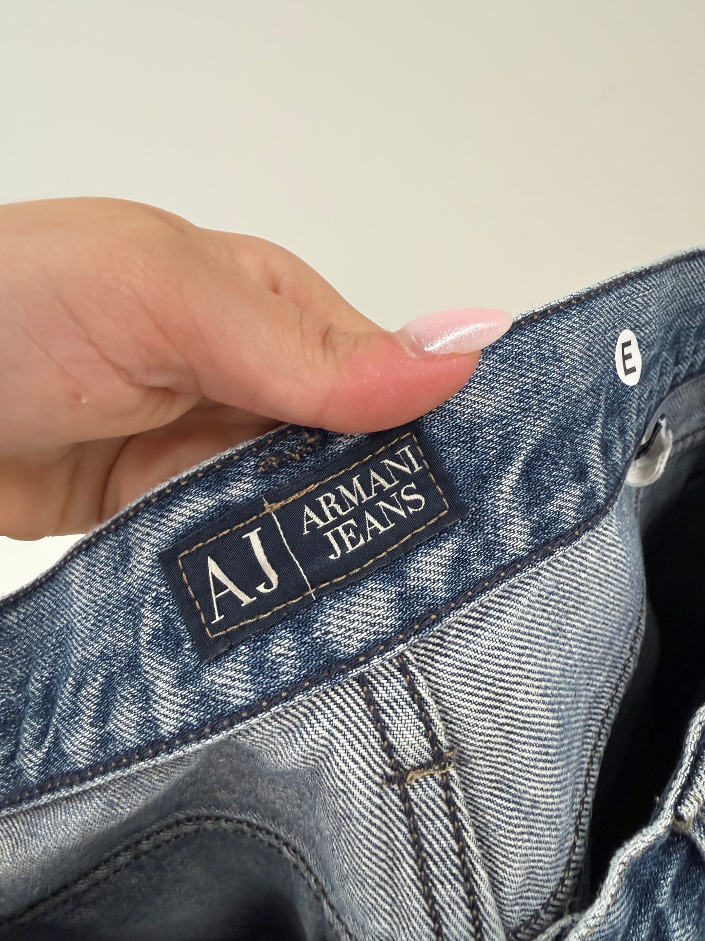 Jeans Armani scurți de vară cu talie înaltă