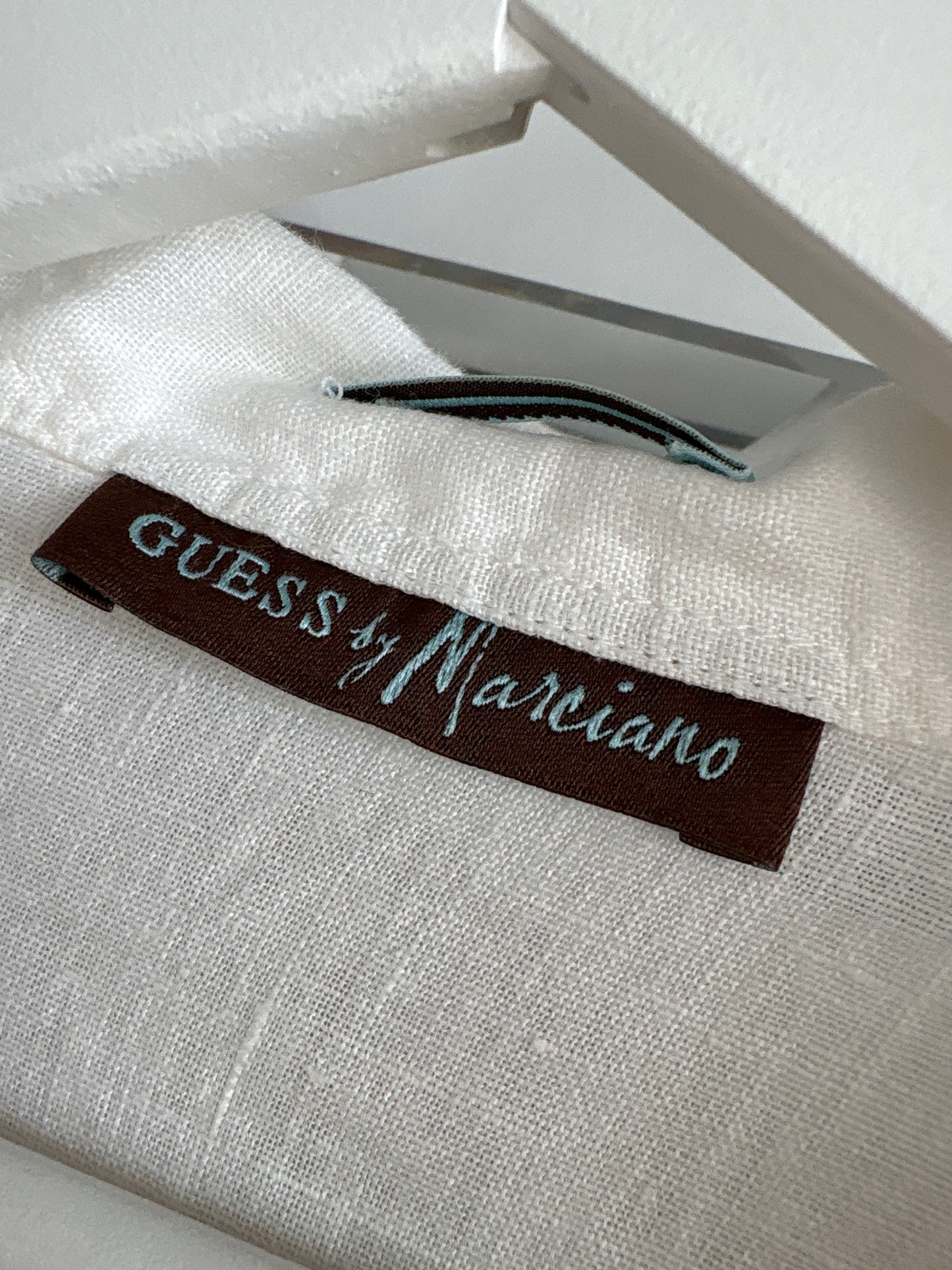 Tunica de brand premium Marciano by Guess cu broderie delicată din in excepțional