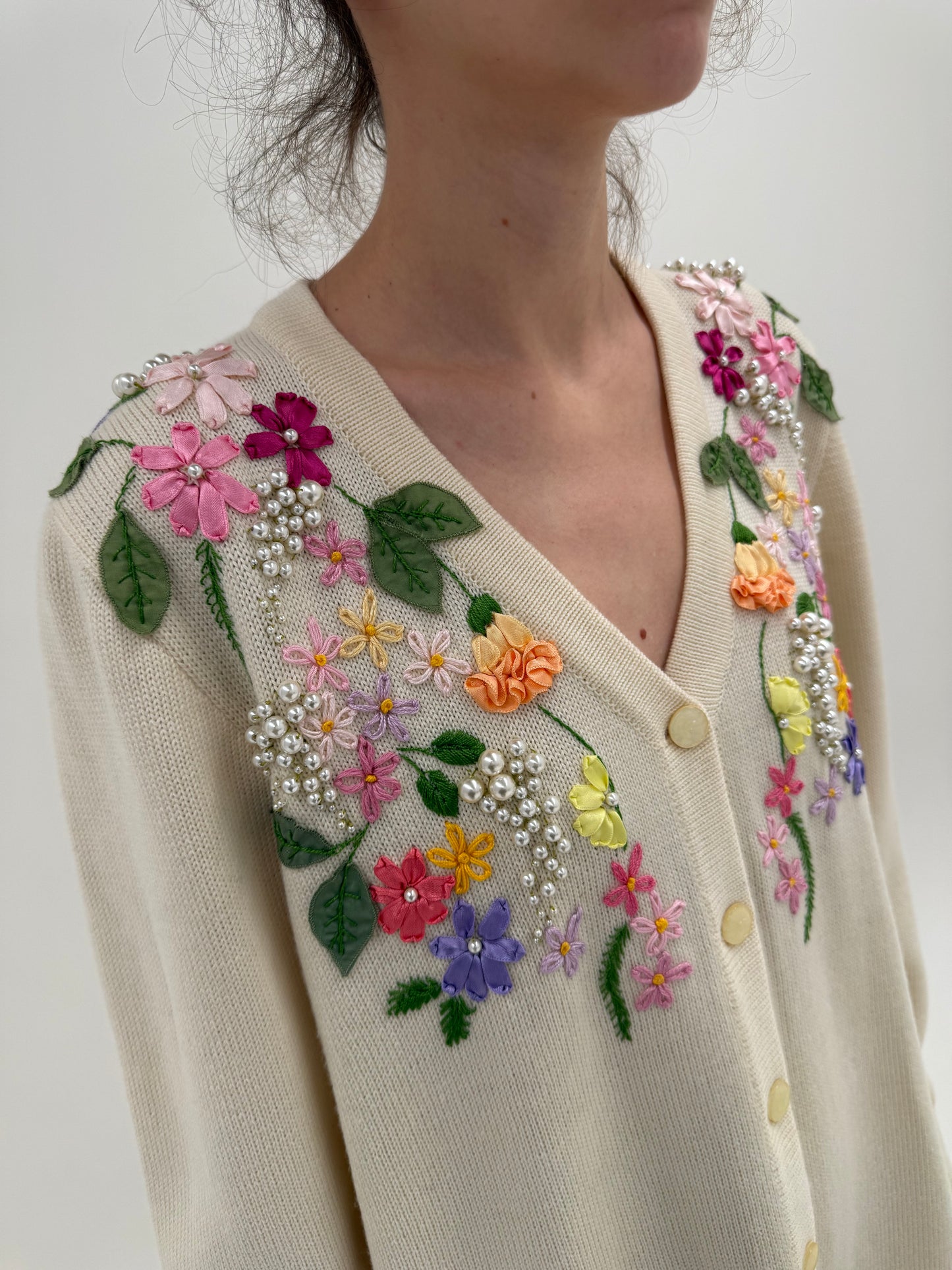 Cardigan vintage bijuterie cu aplicații manuale 3D și broderie manuală