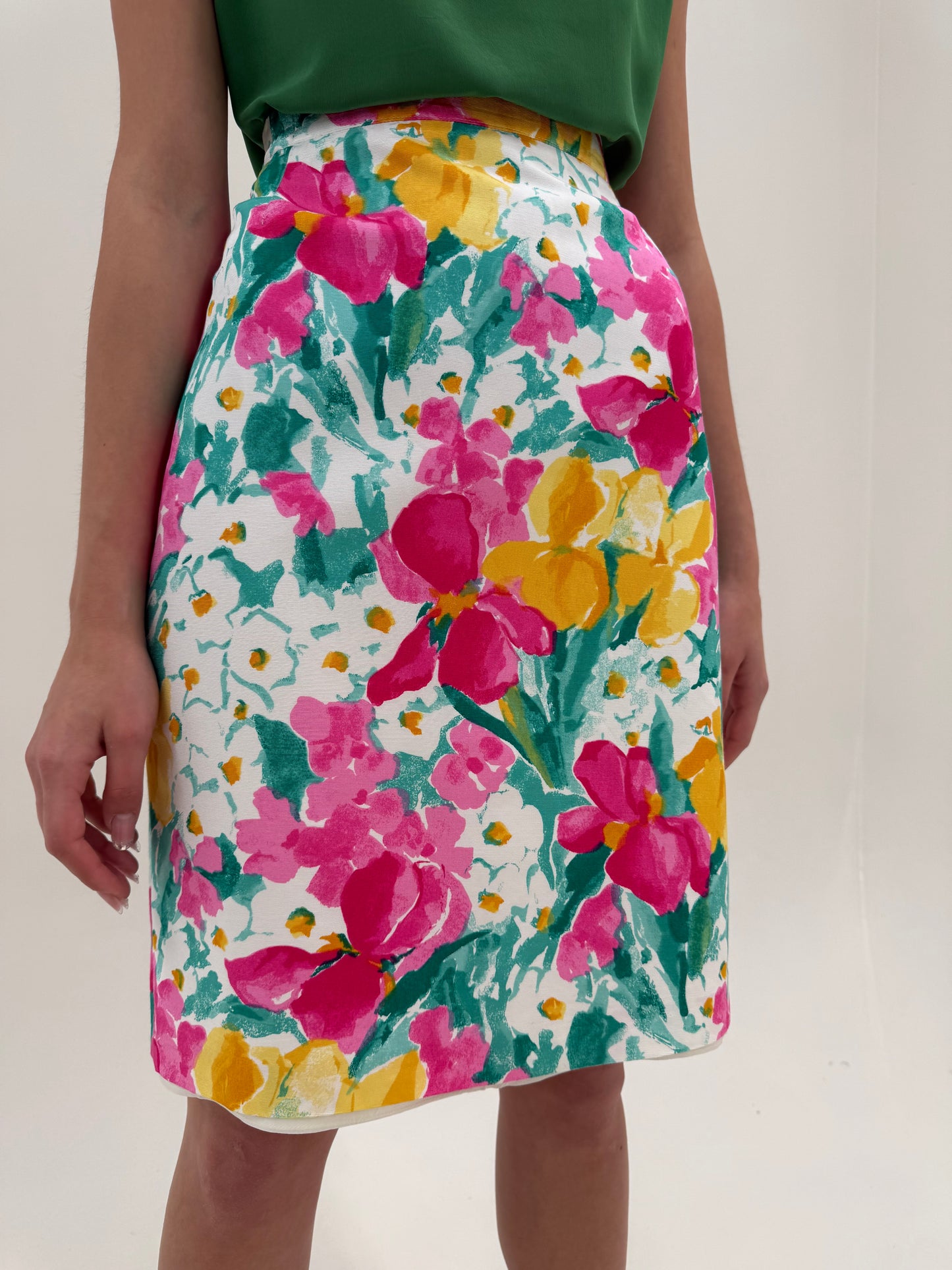 Set vinatge excepțional cu print floral în culori superbe și sacou cambrat din faille